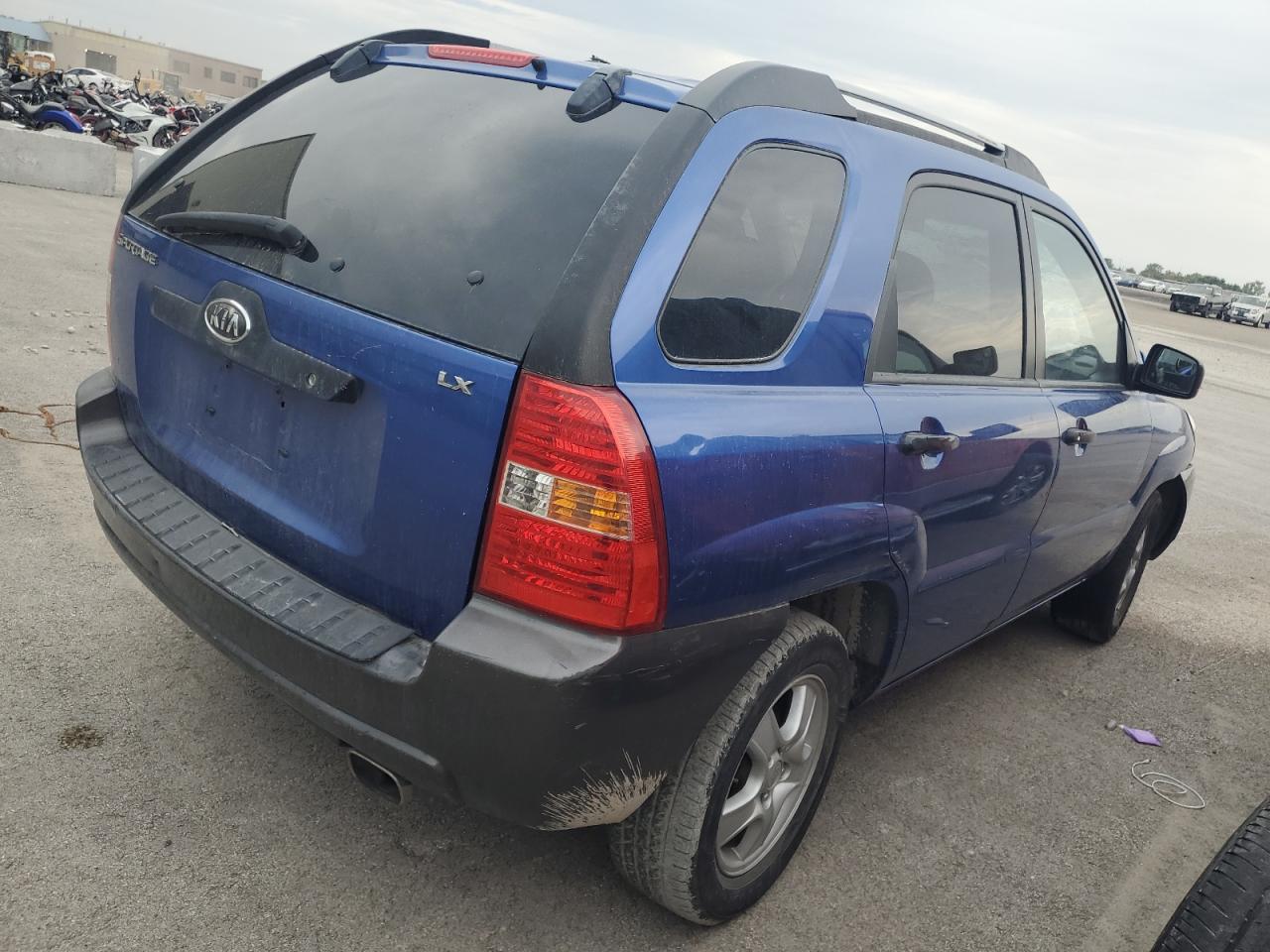 2006 Kia New Sportage Blue vin: KNDJF724267260914