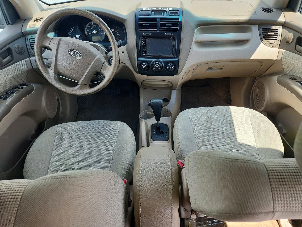 2007 Kia Sportage Lx Черный vin: KNDJF724277389513