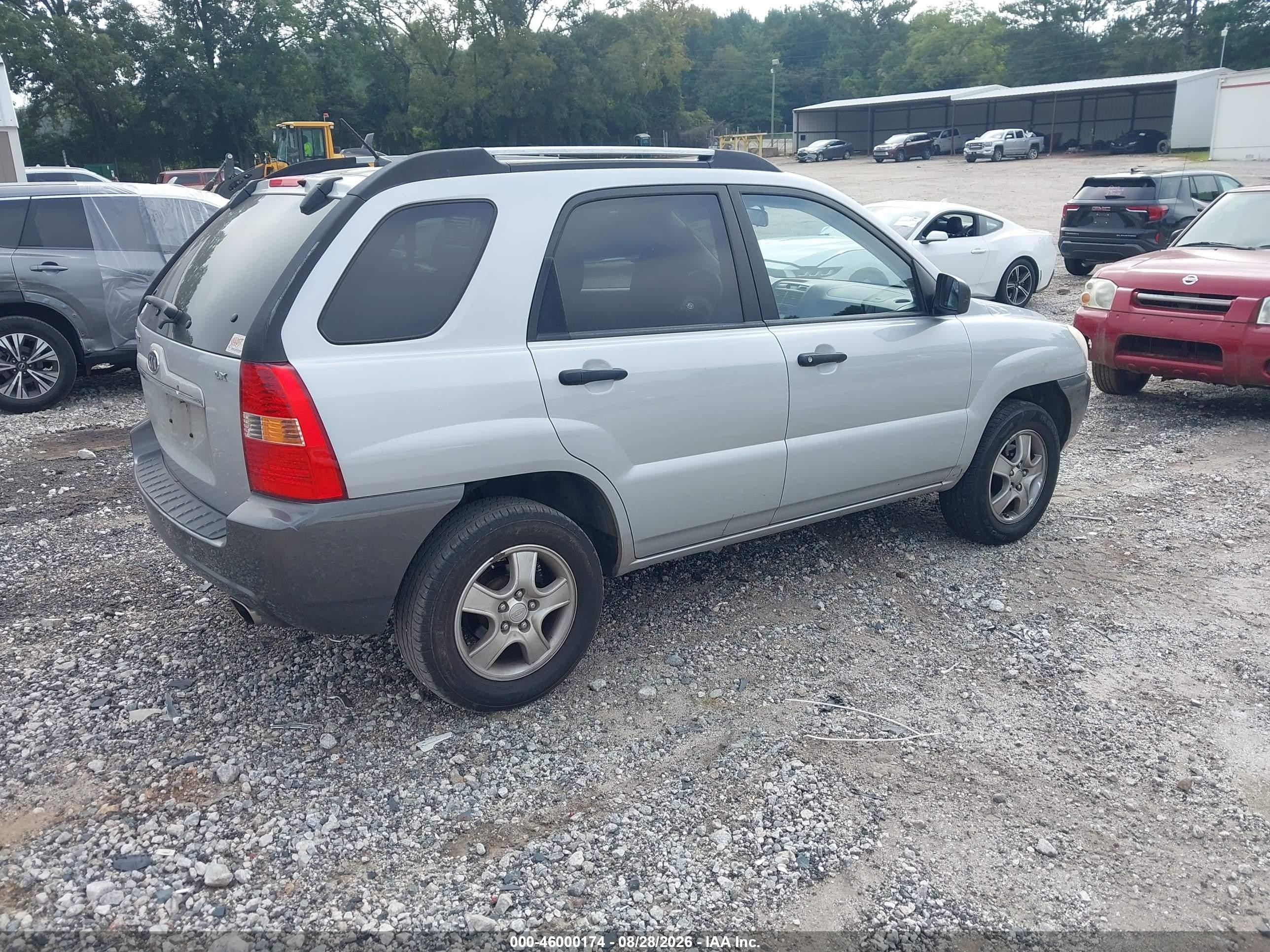 2008 Kia Sportage Lx Silver vin: KNDJF724287467774