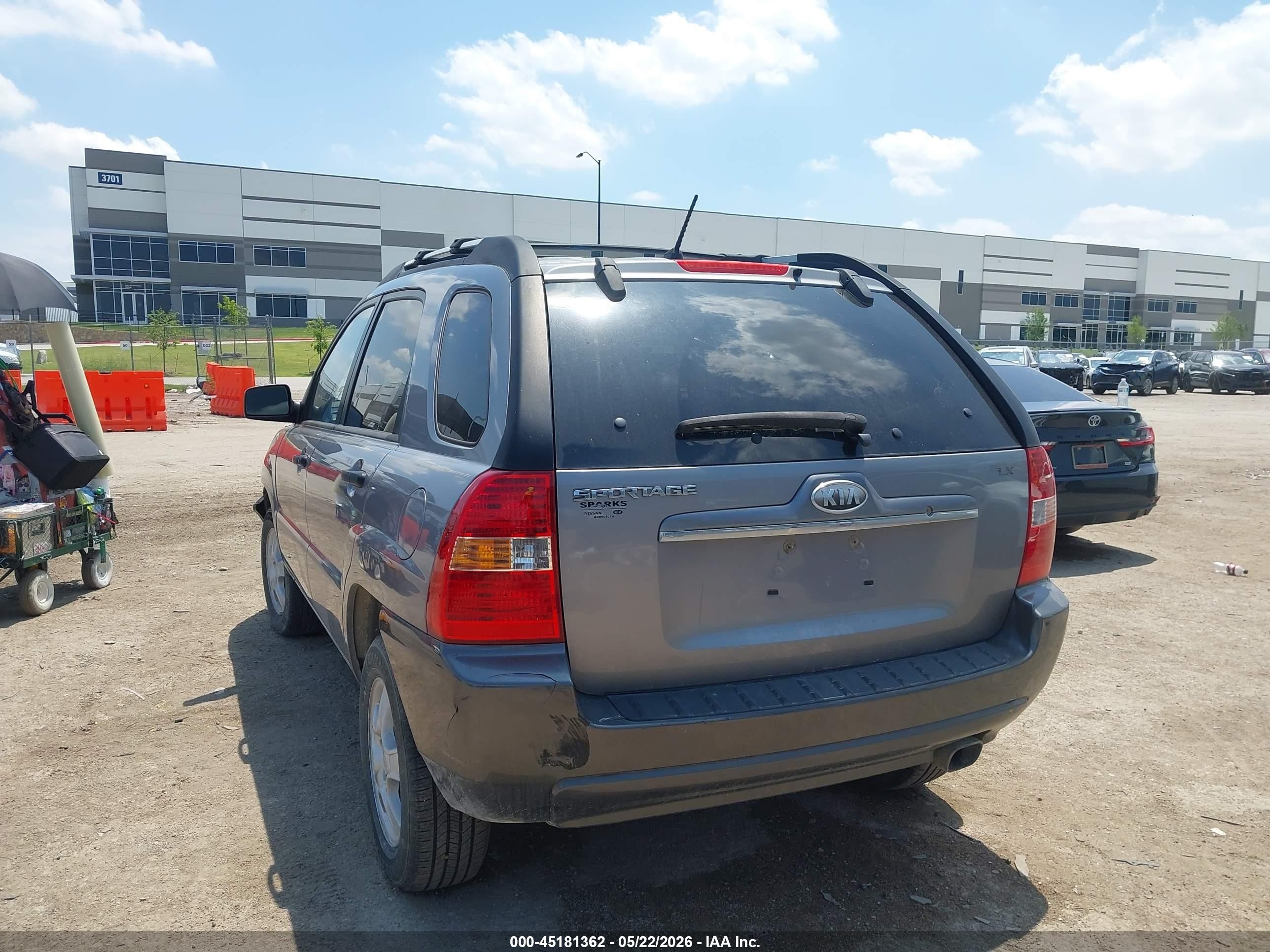 2008 Kia Sportage Lx Gray vin: KNDJF724287492173