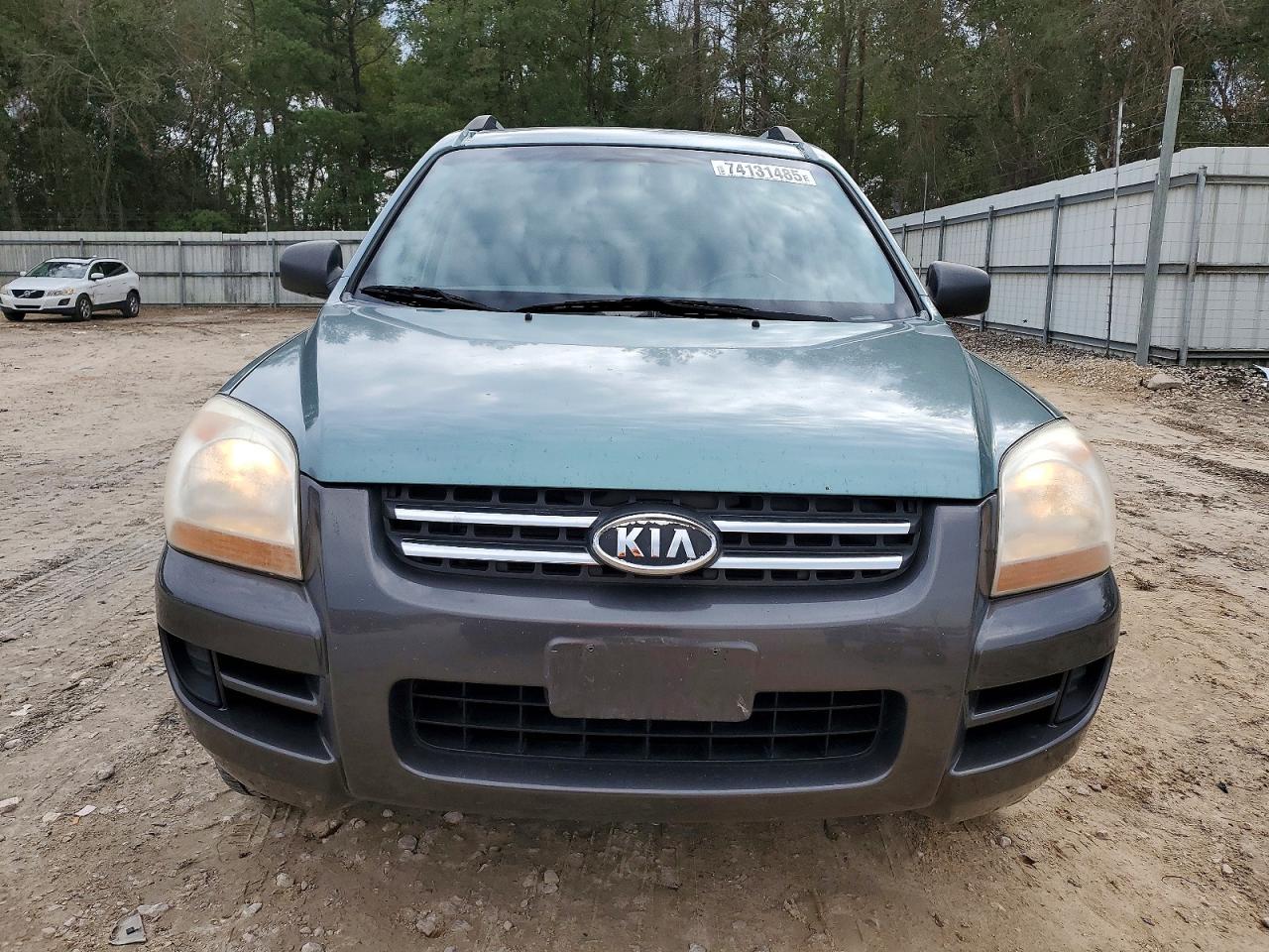 2006 Kia New Sportage Green vin: KNDJF724367182210