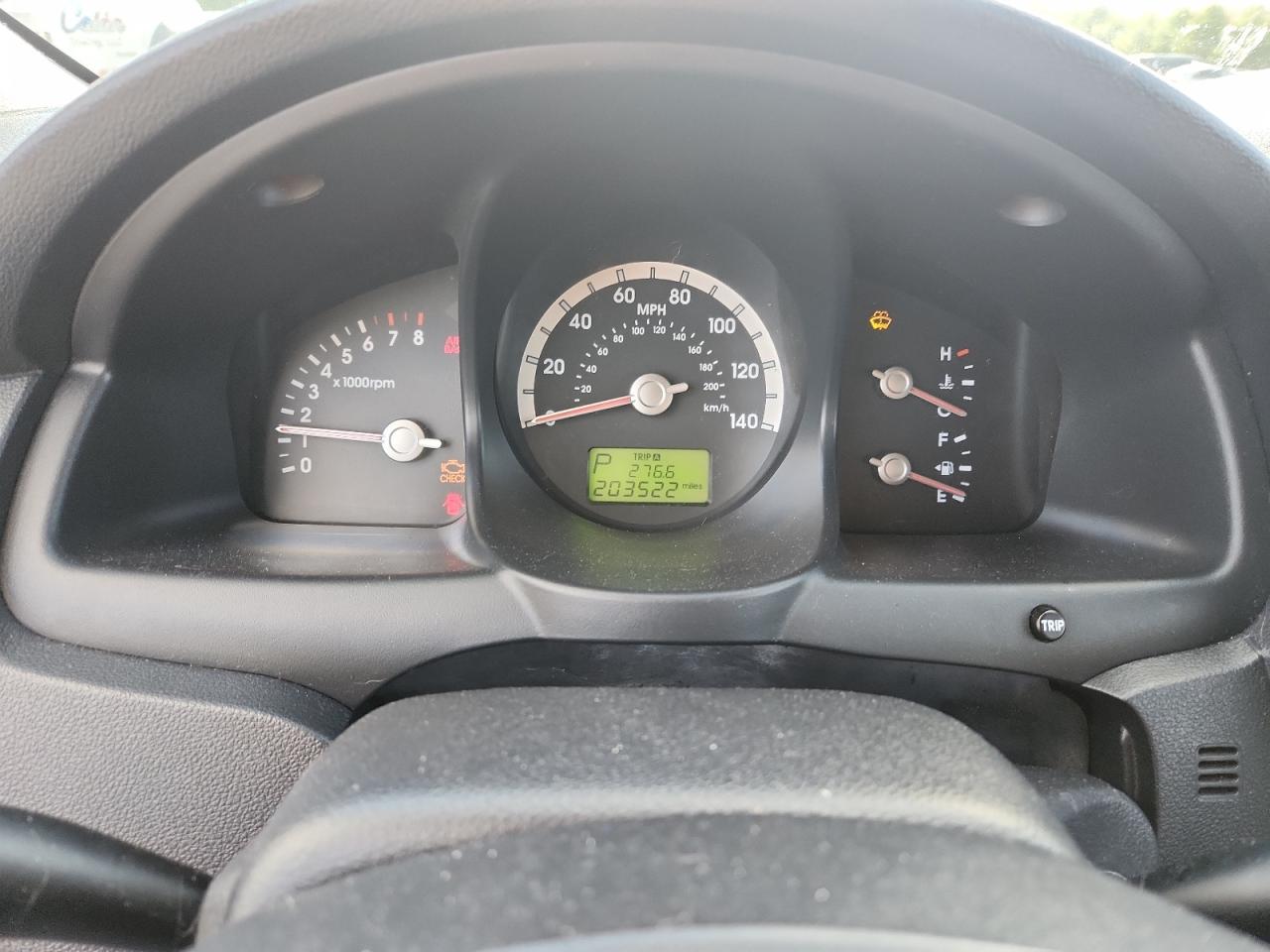 2006 Kia New Sportage Gray vin: KNDJF724367281982