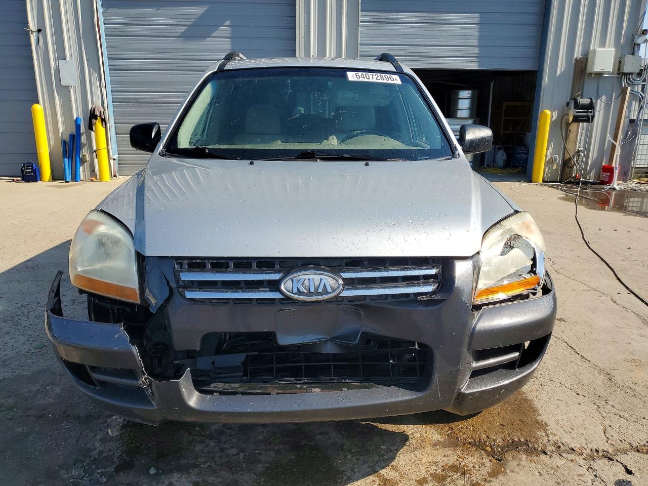 2007 Kia Sportage Lx Beige vin: KNDJF724377333452