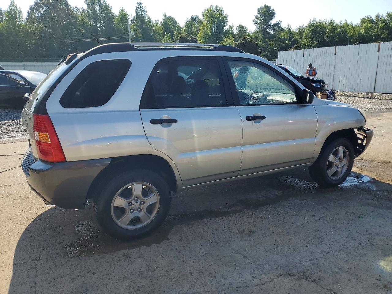 2007 Kia Sportage Lx Beige vin: KNDJF724377333452
