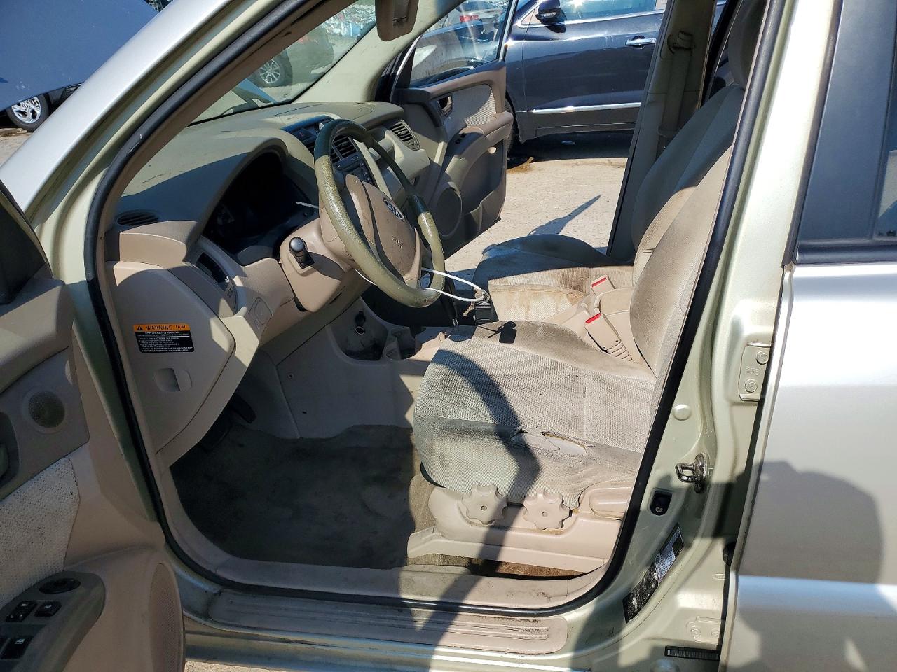 2007 Kia Sportage Lx Beige vin: KNDJF724377333452