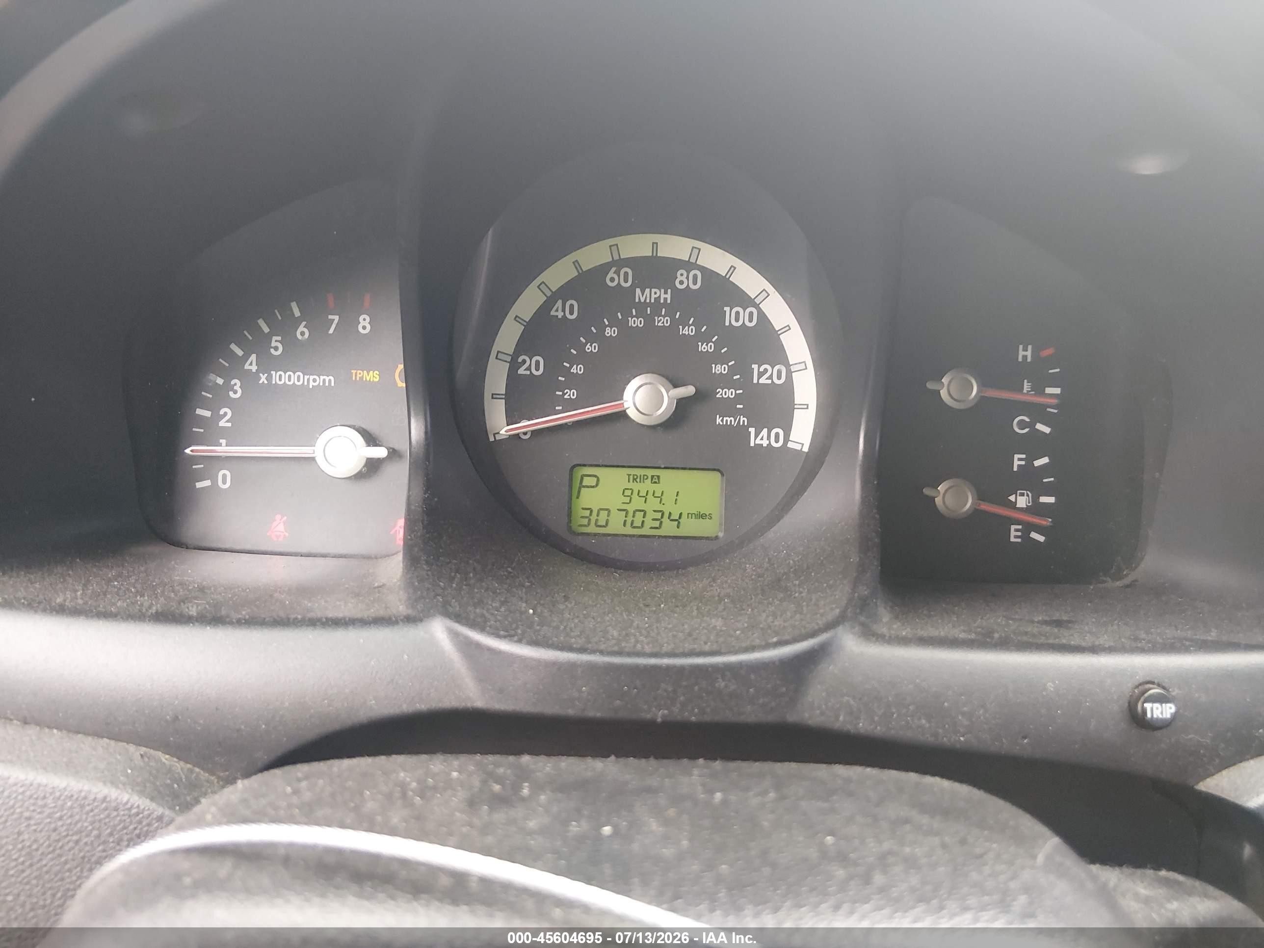 2008 Kia Sportage Lx Red vin: KNDJF724387452443
