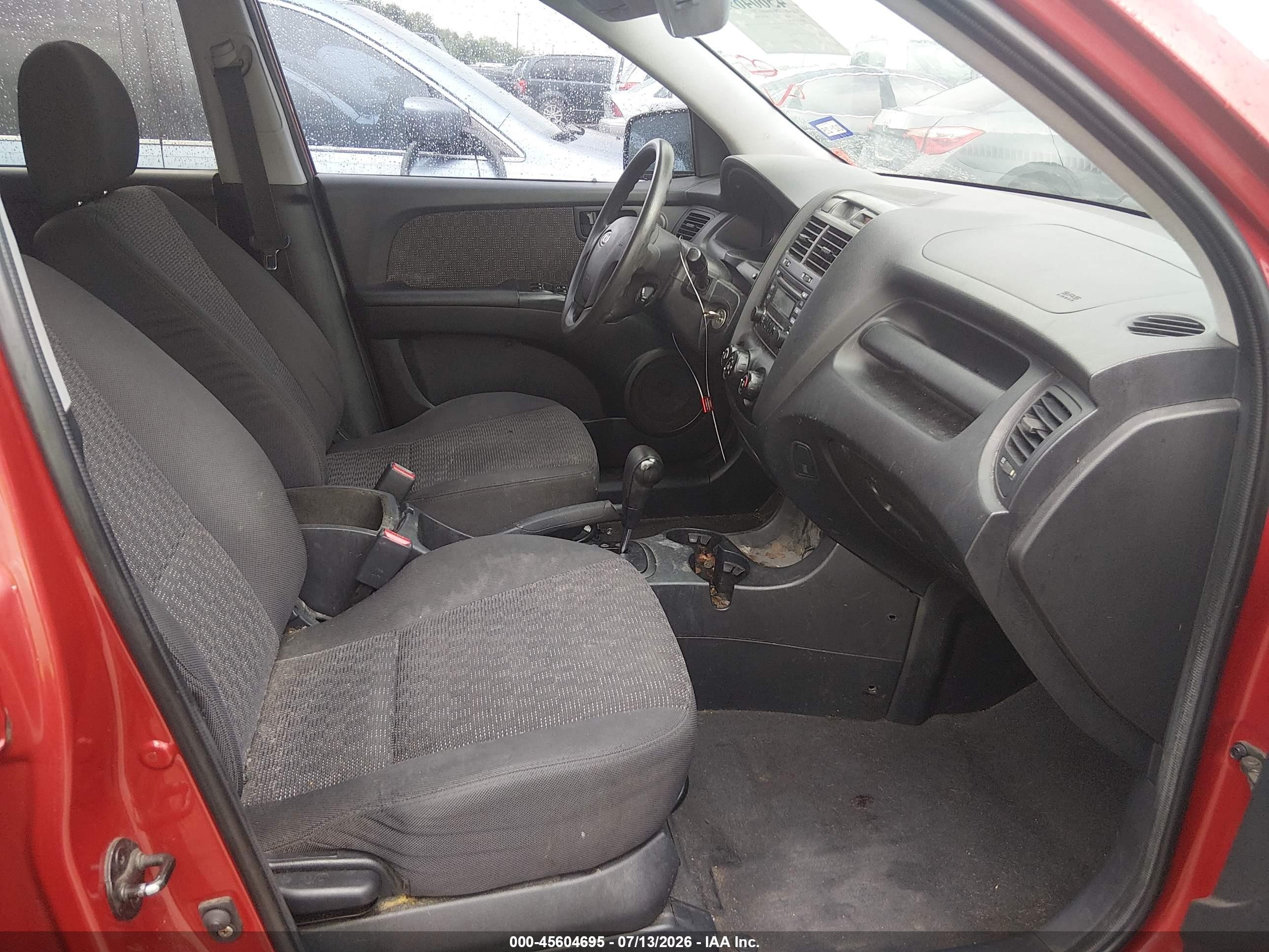 2008 Kia Sportage Lx Red vin: KNDJF724387452443