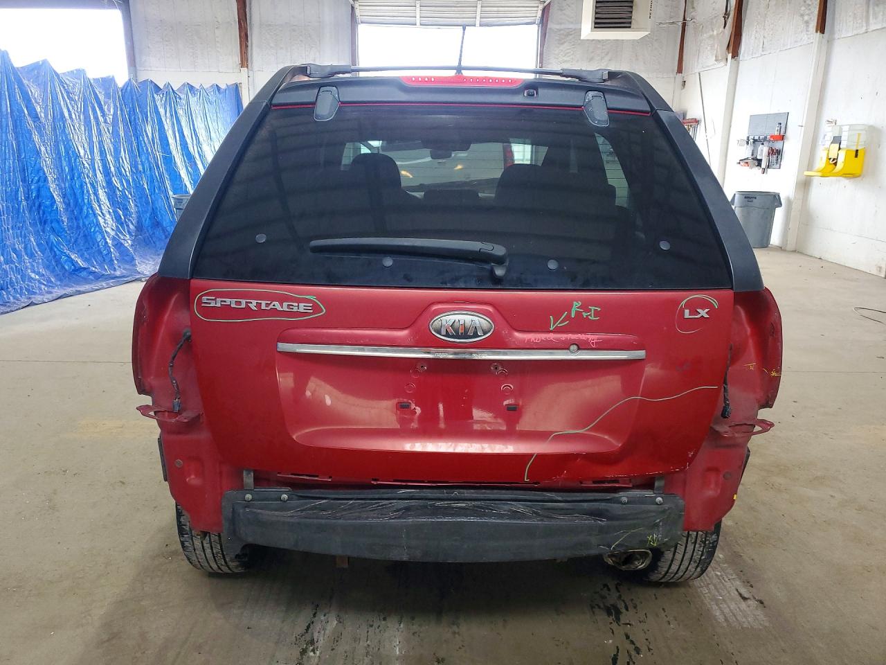 2008 Kia Sportage Lx Maroon vin: KNDJF724387470473