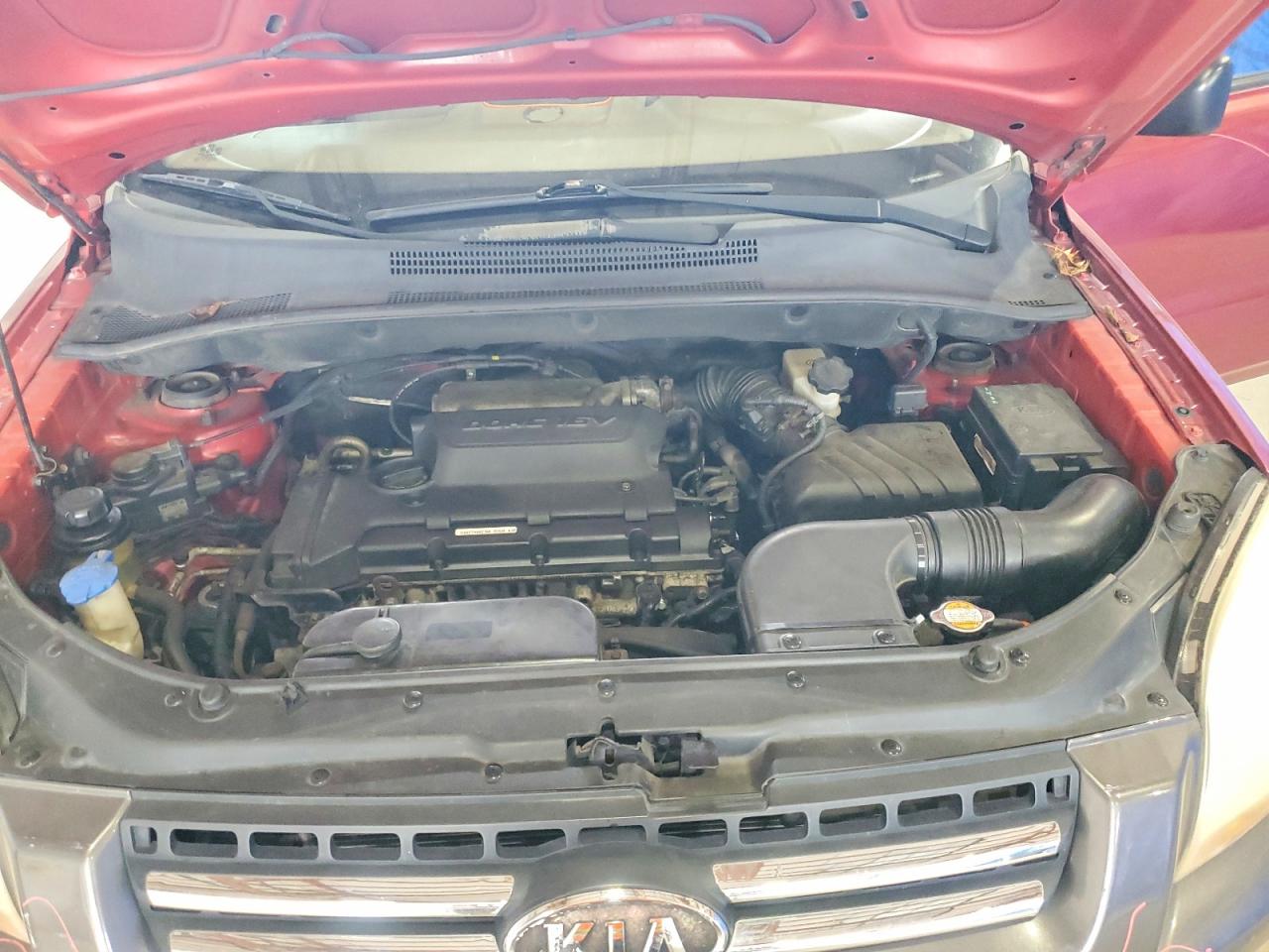 2008 Kia Sportage Lx Maroon vin: KNDJF724387470473