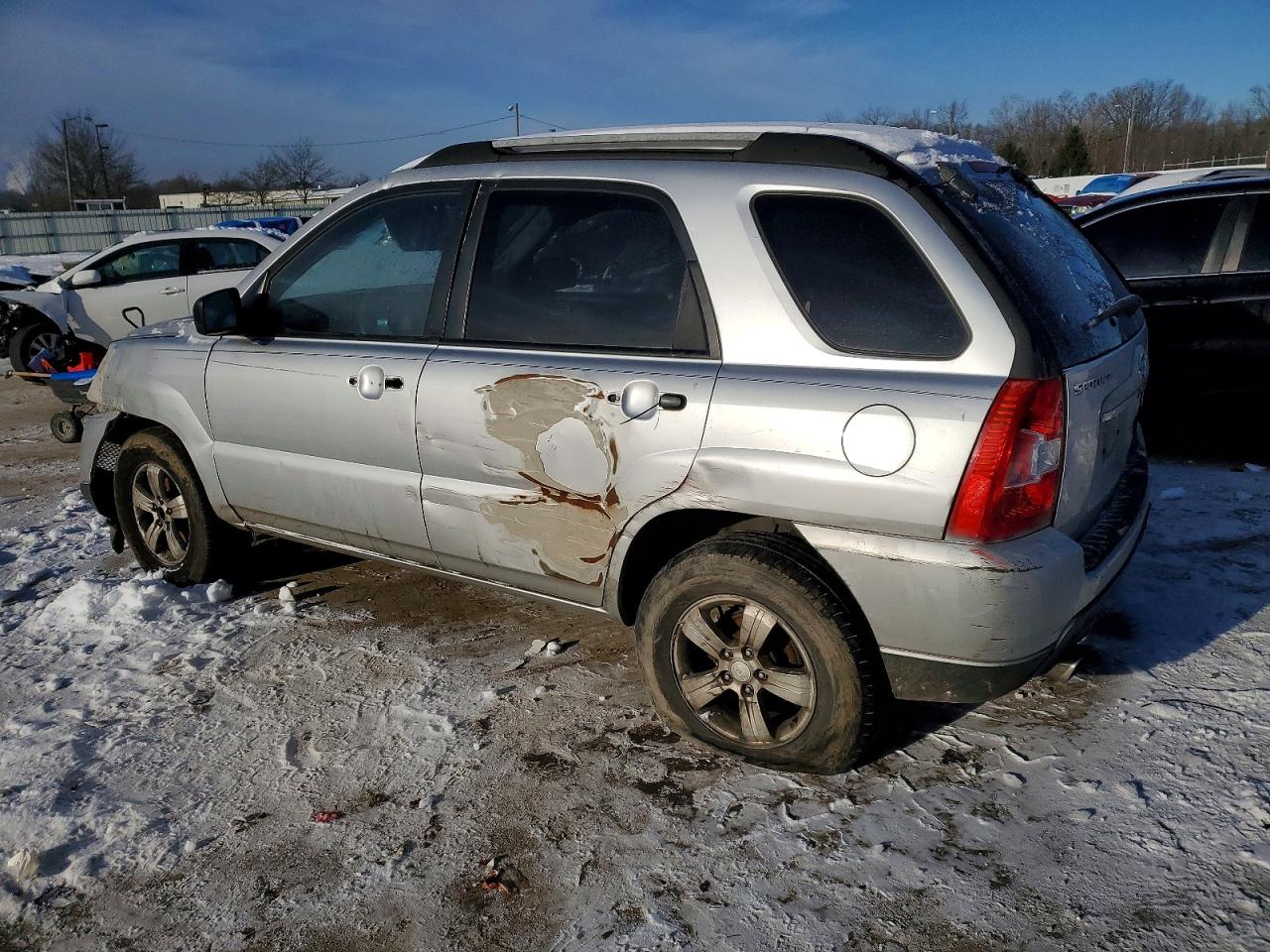 2009 Kia Sportage Lx Silver vin: KNDJF724397568405