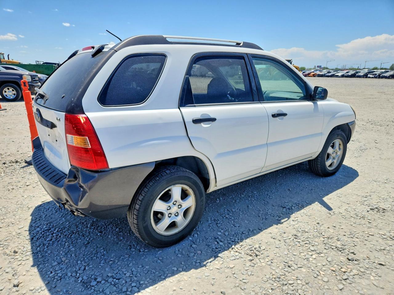 2006 Kia Sportage Lx White vin: KNDJF724467200973