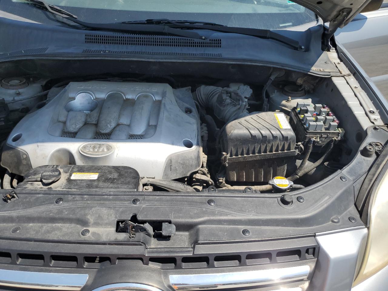 2006 Kia New Sportage Silver vin: KNDJF724467202092