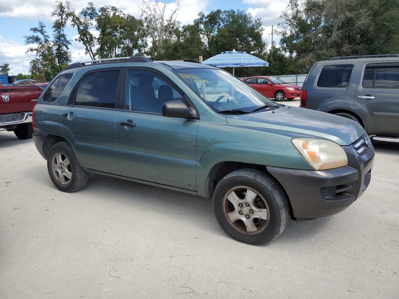 2006 Kia New Sportage Green vin: KNDJF724467212637