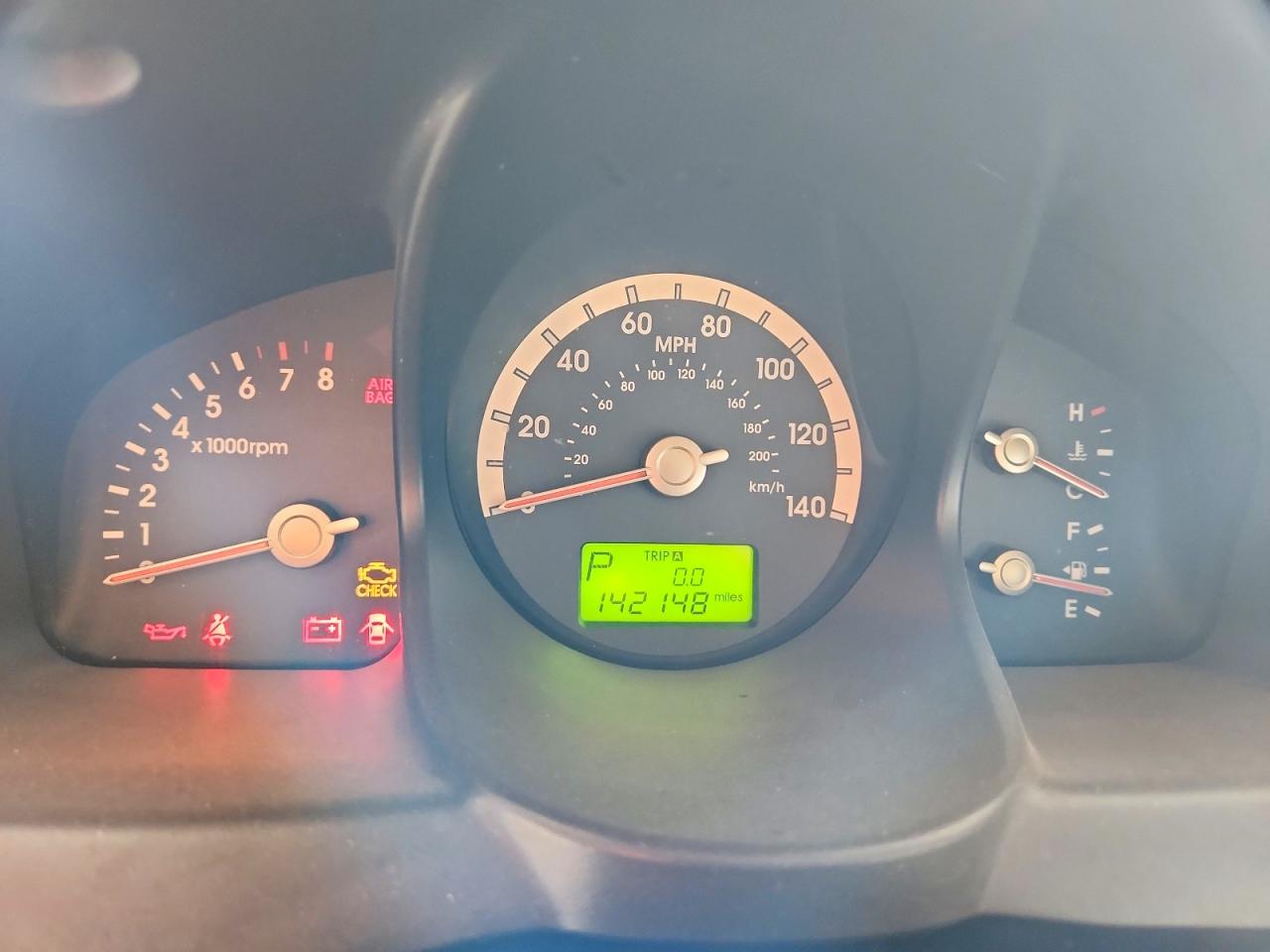 2007 Kia Sportage Lx Серебряный vin: KNDJF724477306485