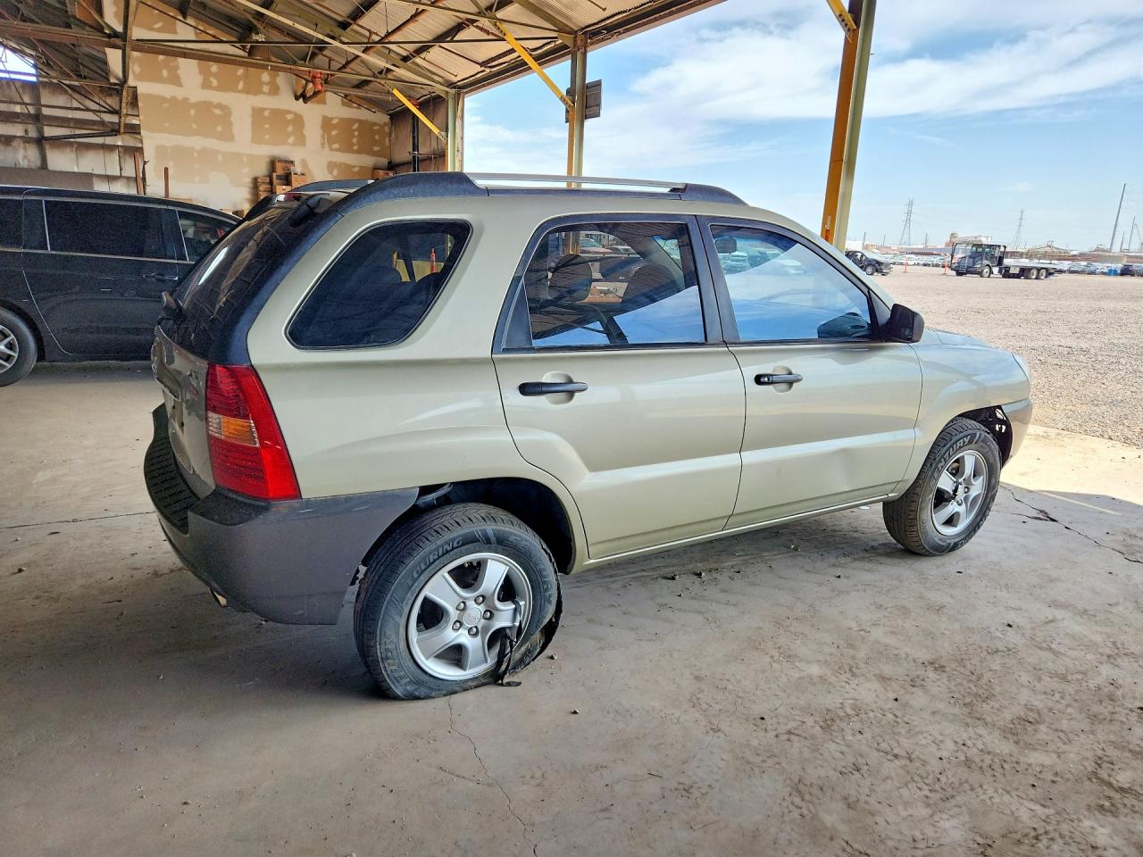 2007 Kia Sportage Lx Серебряный vin: KNDJF724477306485
