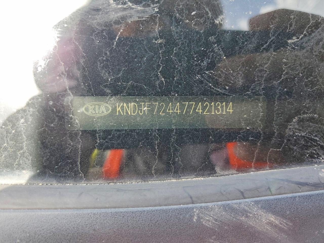 2007 Kia Sportage Lx Silver vin: KNDJF724477421314