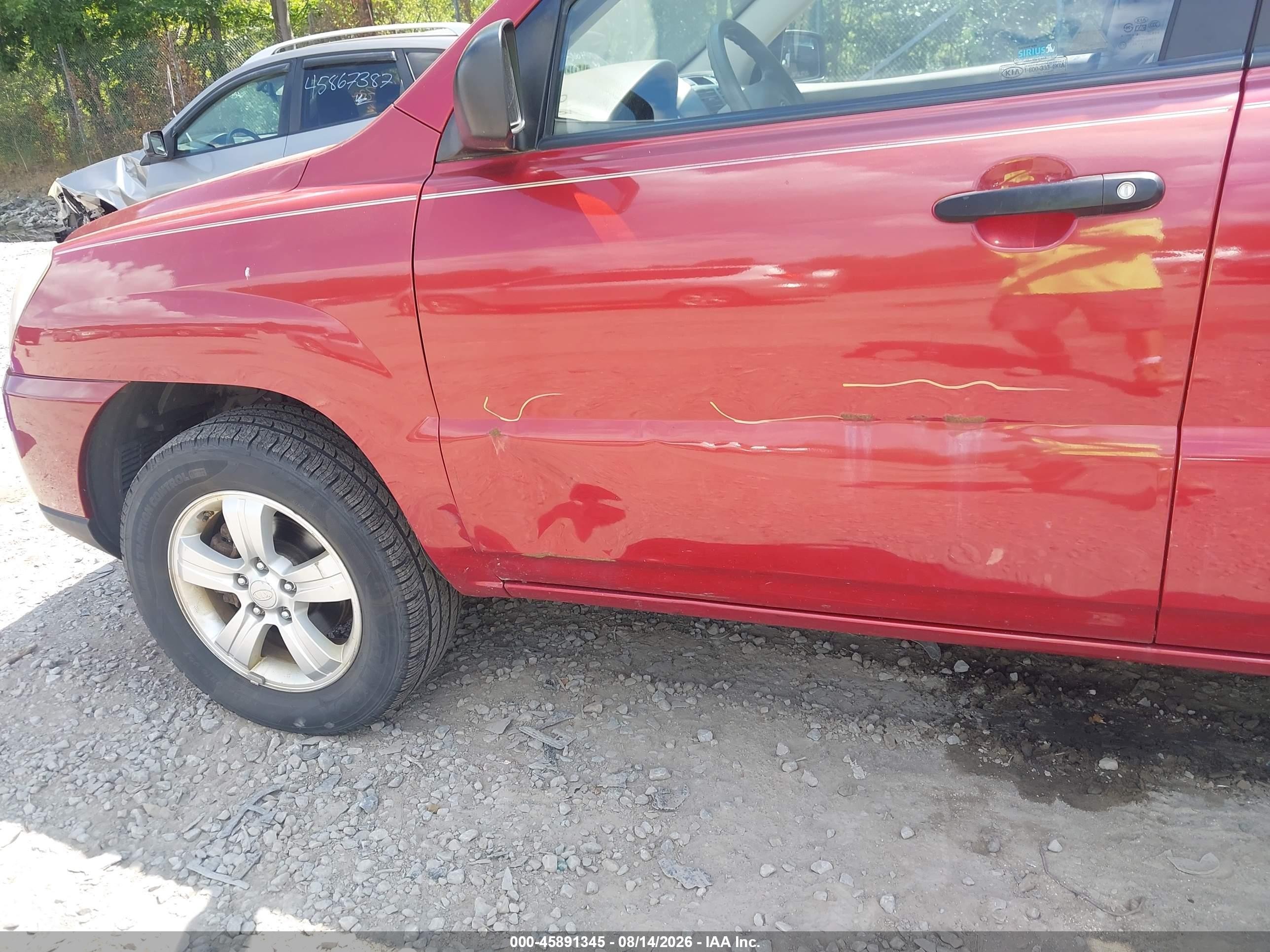 2009 Kia Sportage Lx Red vin: KNDJF724497630359