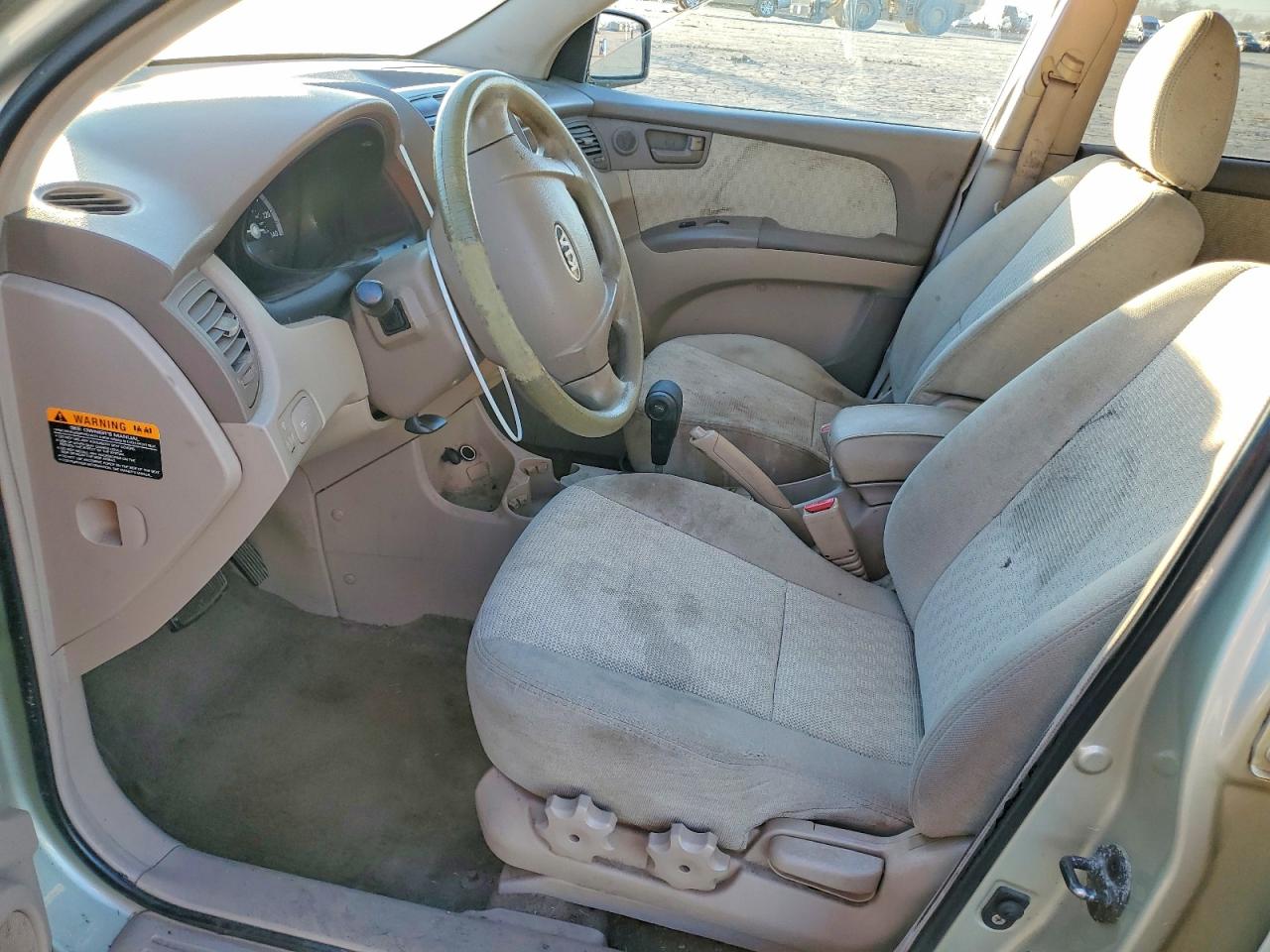 2007 Kia Sportage Lx Silver vin: KNDJF724677426420