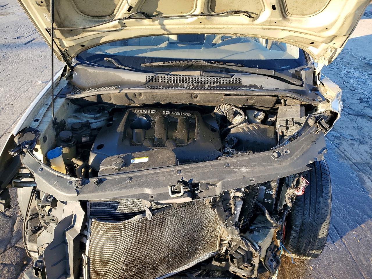 2007 Kia Sportage Lx Silver vin: KNDJF724677426420