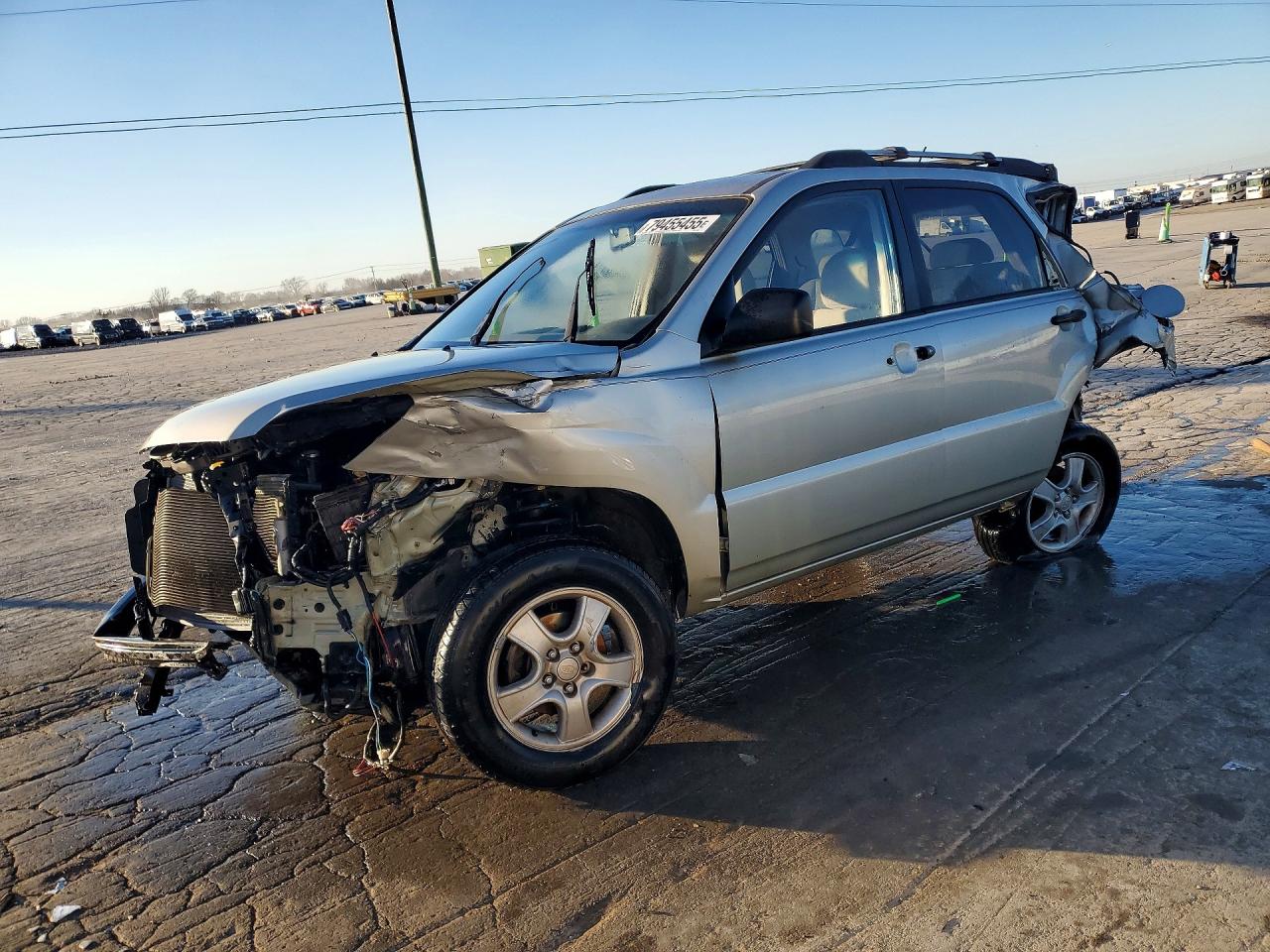 2007 Kia Sportage Lx Silver vin: KNDJF724677426420