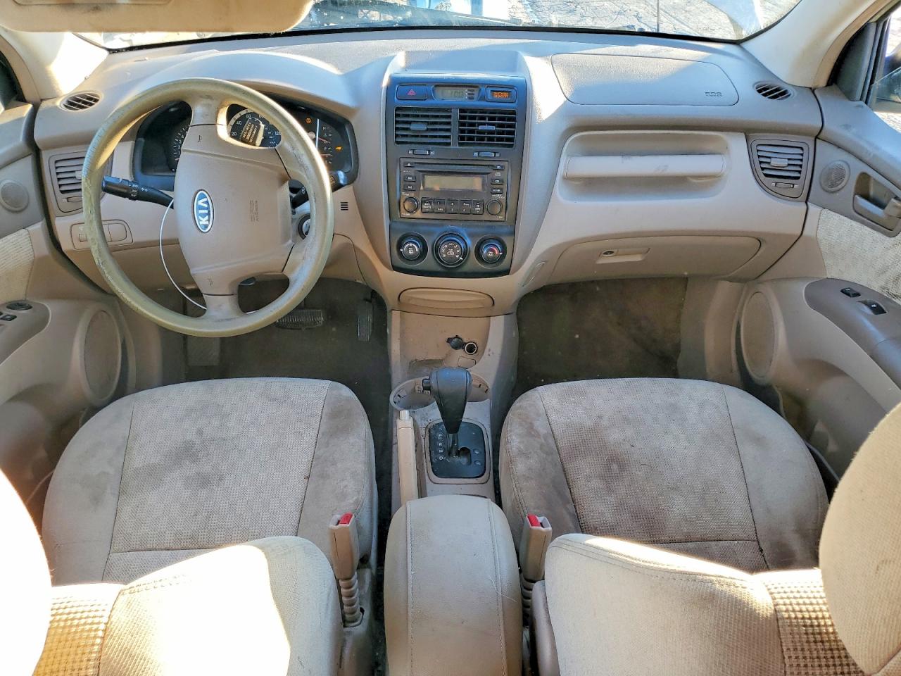 2007 Kia Sportage Lx Silver vin: KNDJF724677426420