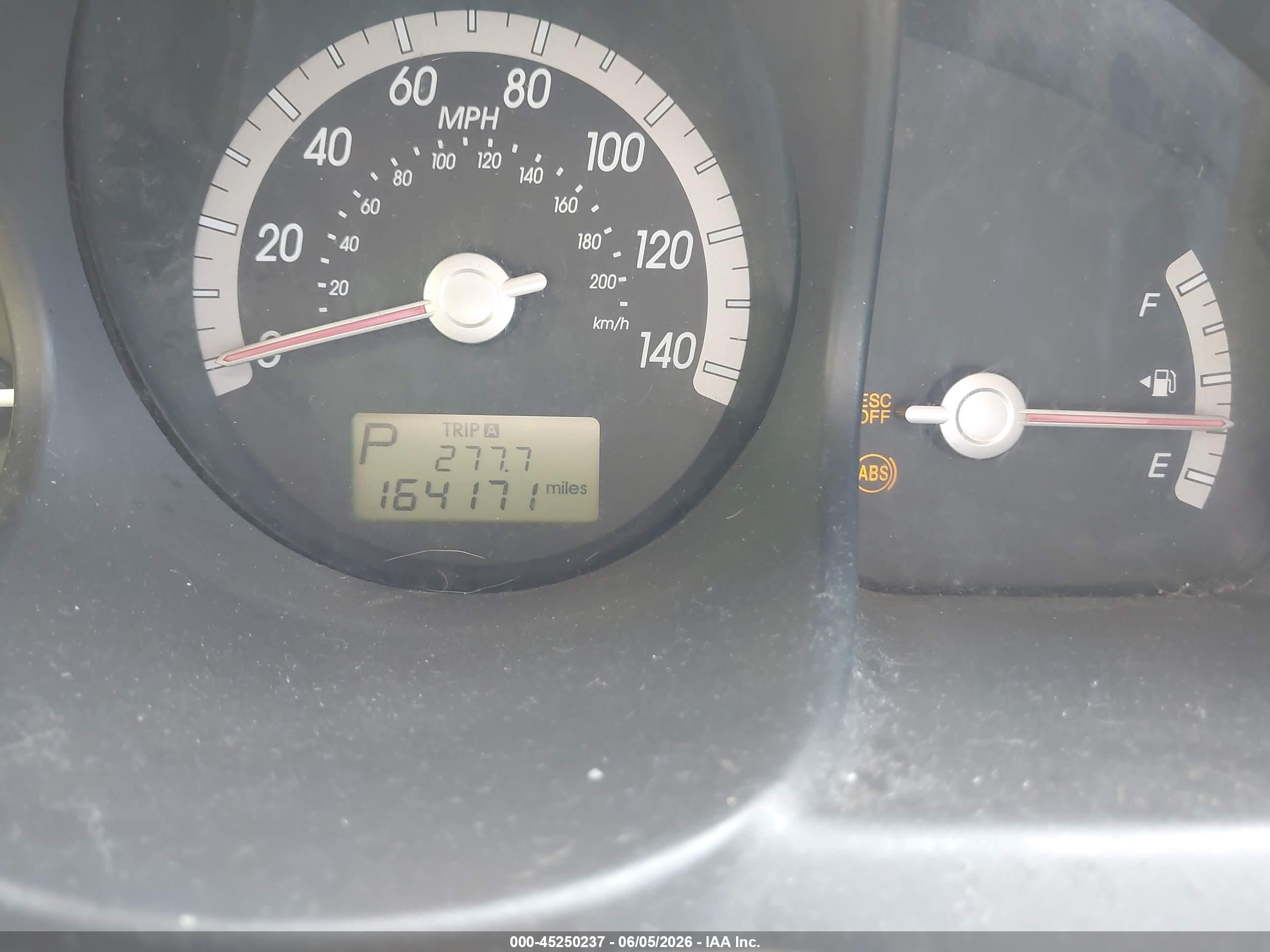 2009 Kia Sportage Lx Beige vin: KNDJF724697568883