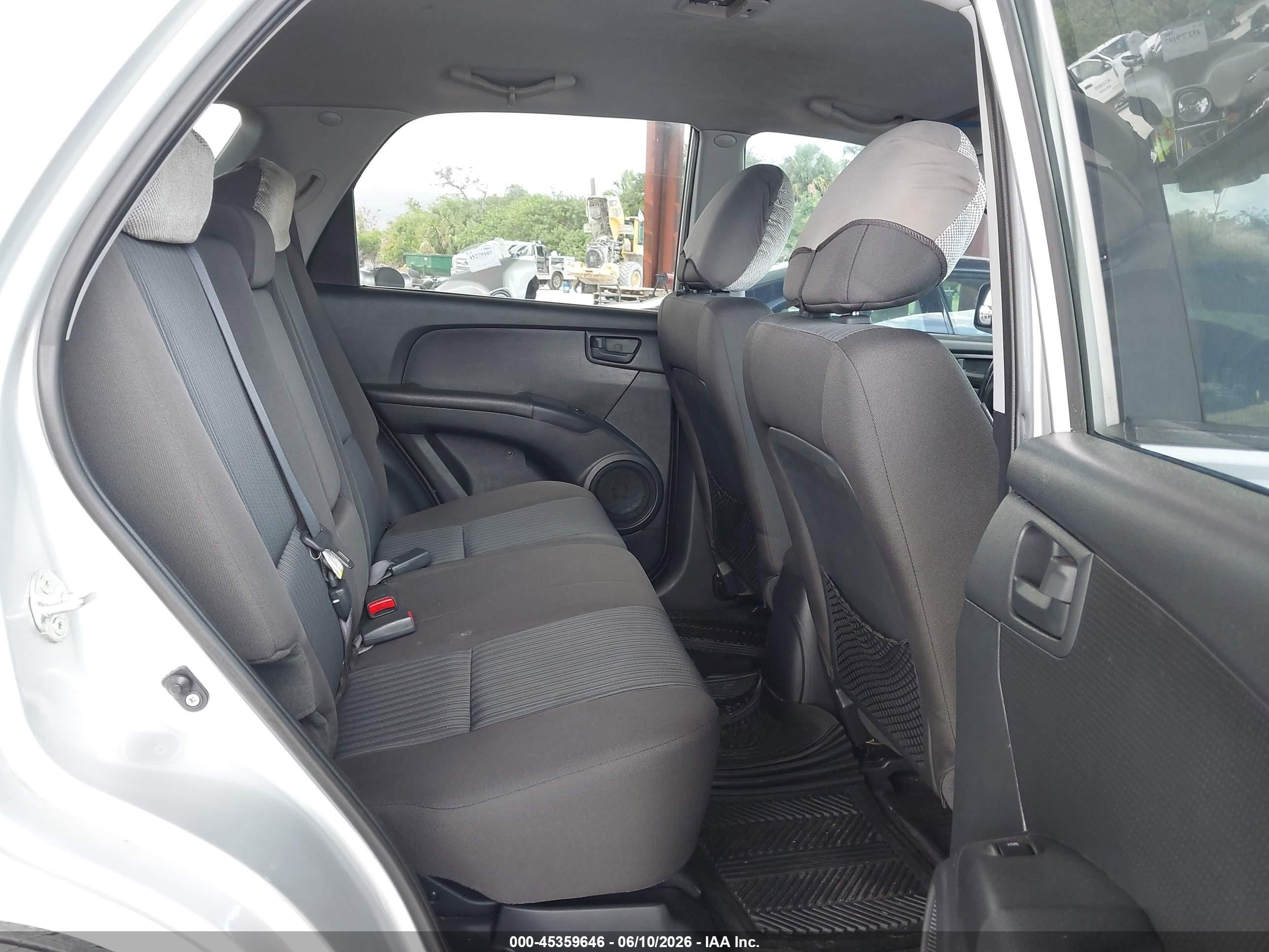 2009 Kia Sportage Lx Серебряный vin: KNDJF724697601557