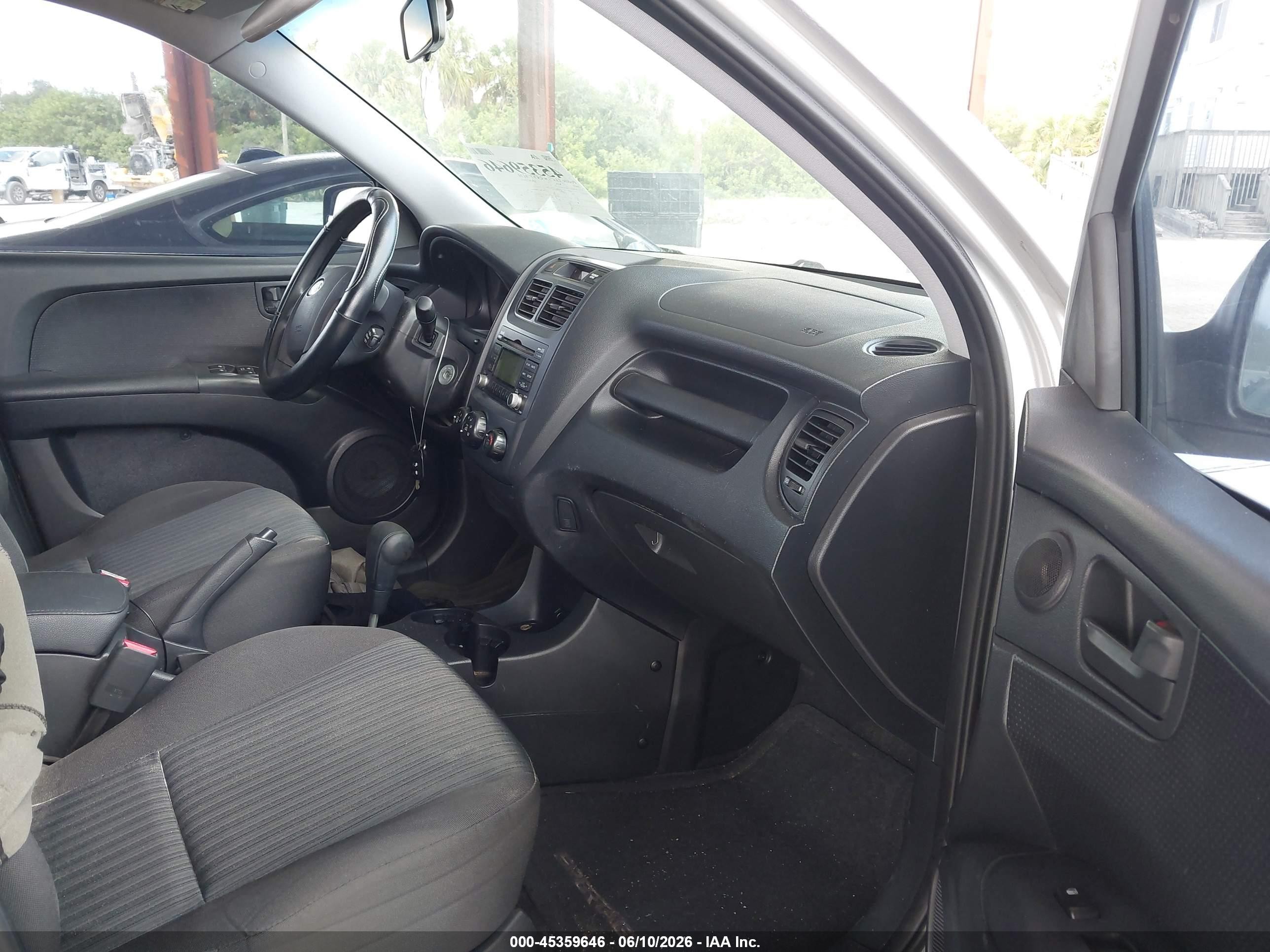 2009 Kia Sportage Lx Серебряный vin: KNDJF724697601557