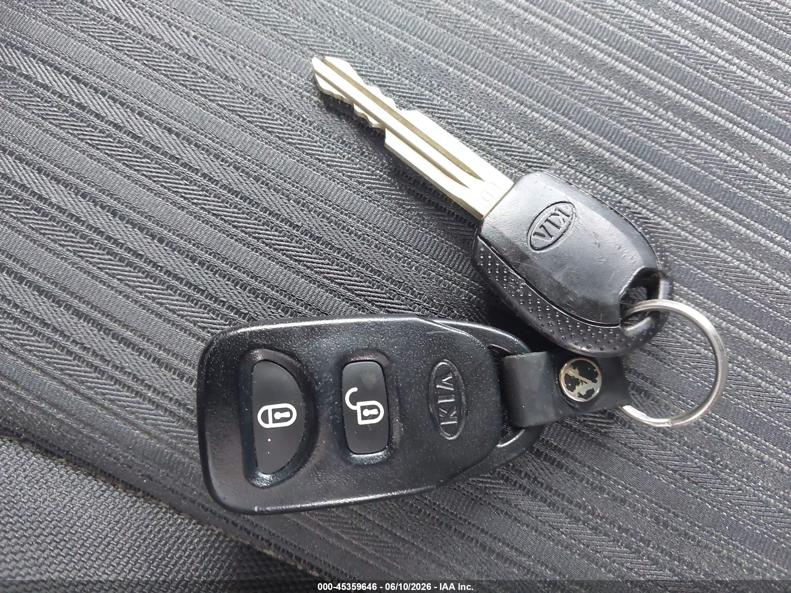 2009 Kia Sportage Lx Серебряный vin: KNDJF724697601557