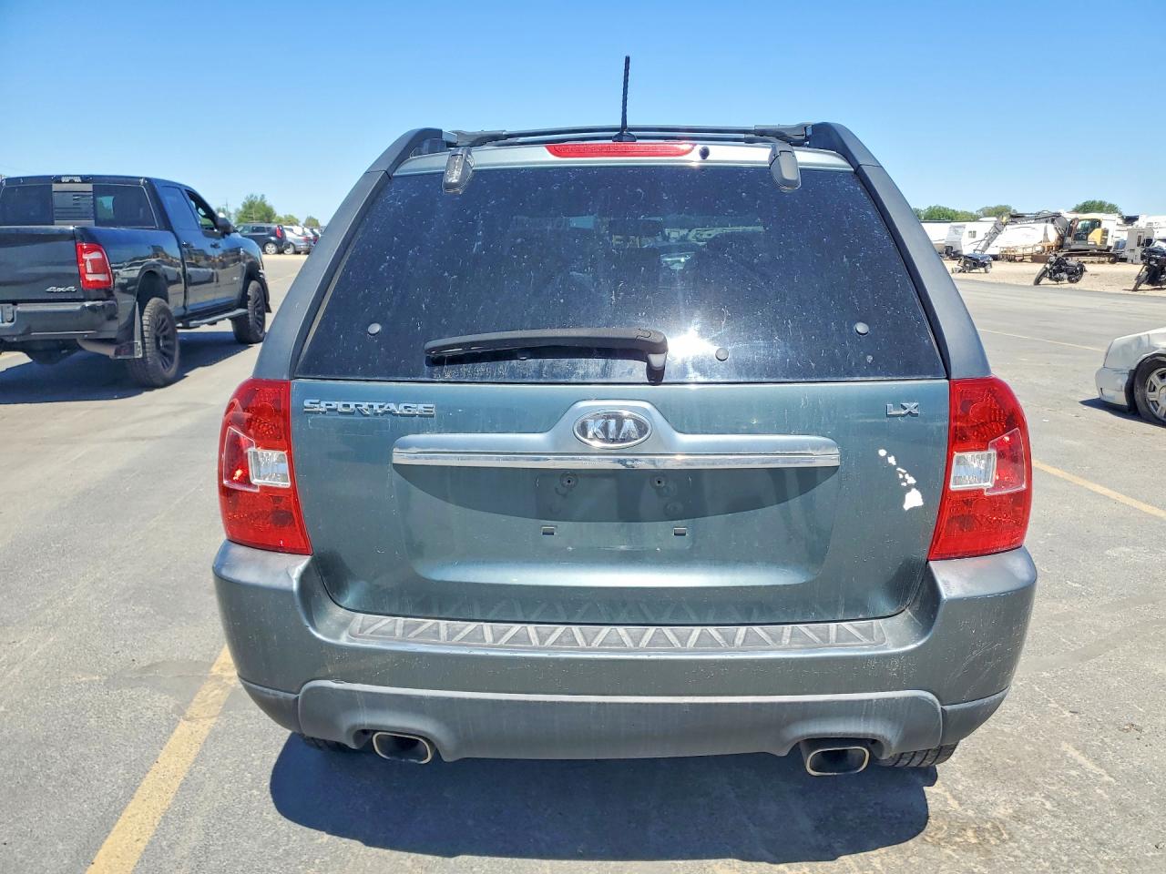 2009 Kia Sportage Lx Teal vin: KNDJF724797592447