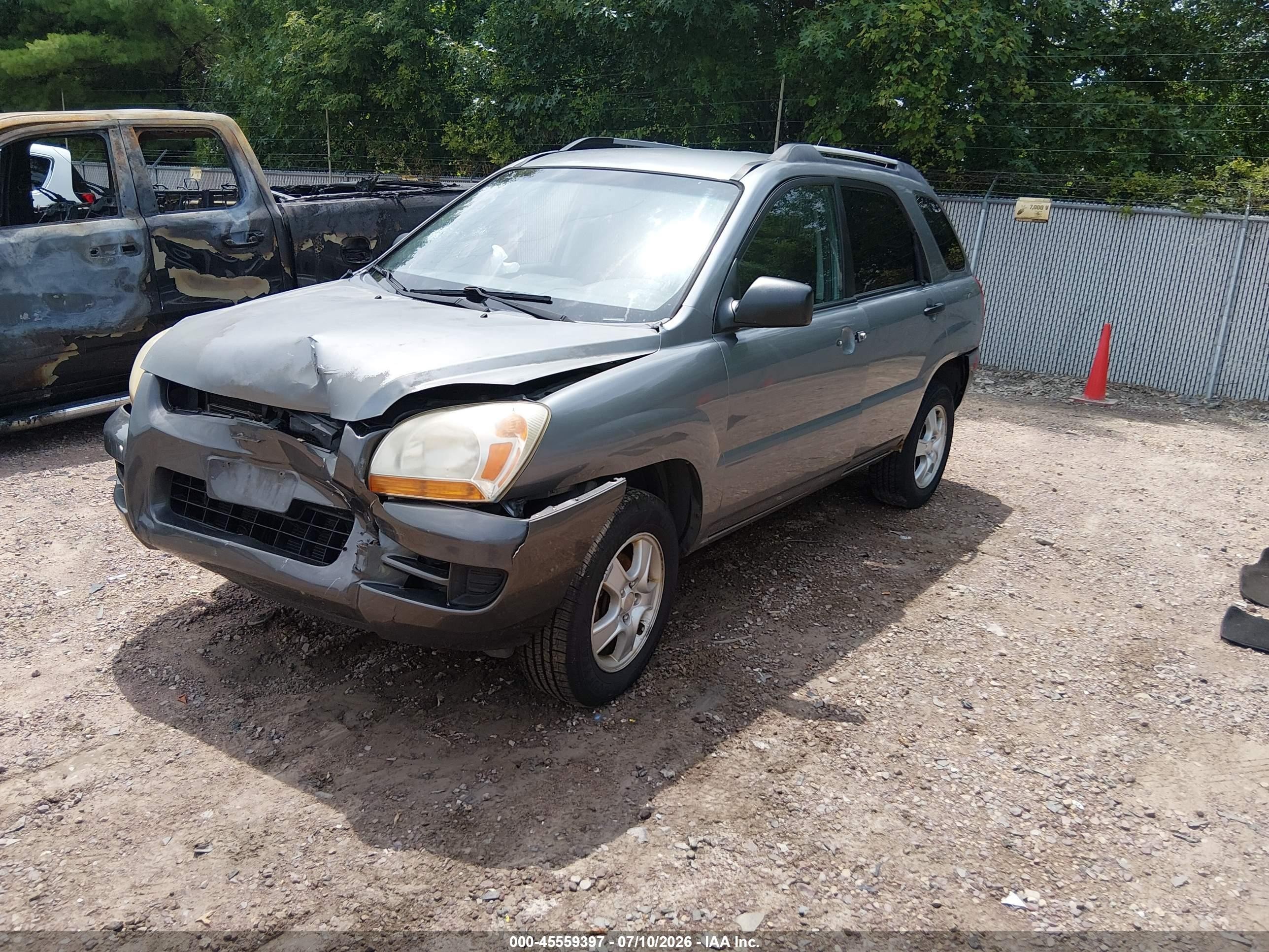 2008 Kia Sportage Lx Silver vin: KNDJF724887483445