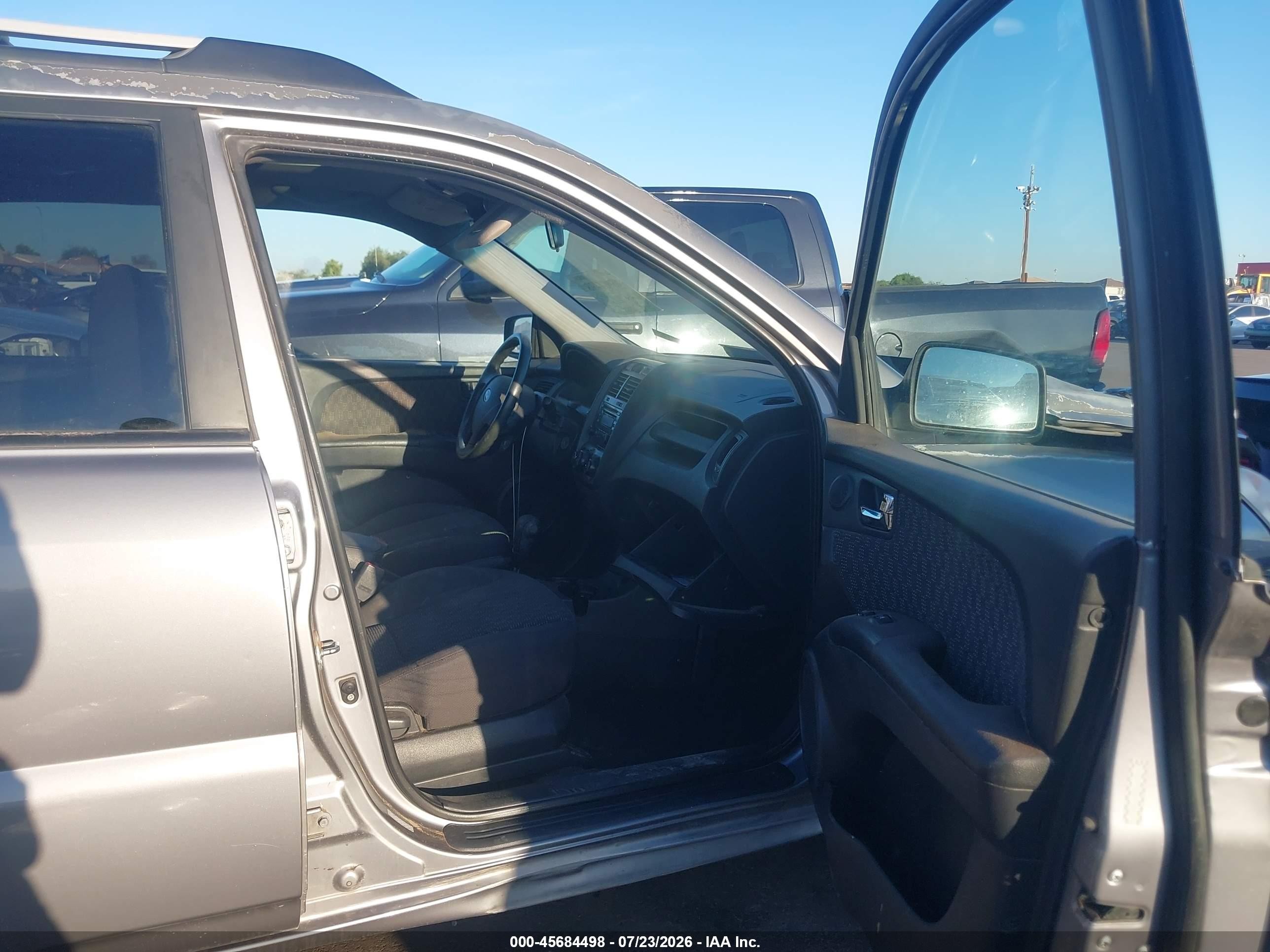 2008 Kia Sportage Lx Silver vin: KNDJF724887540646
