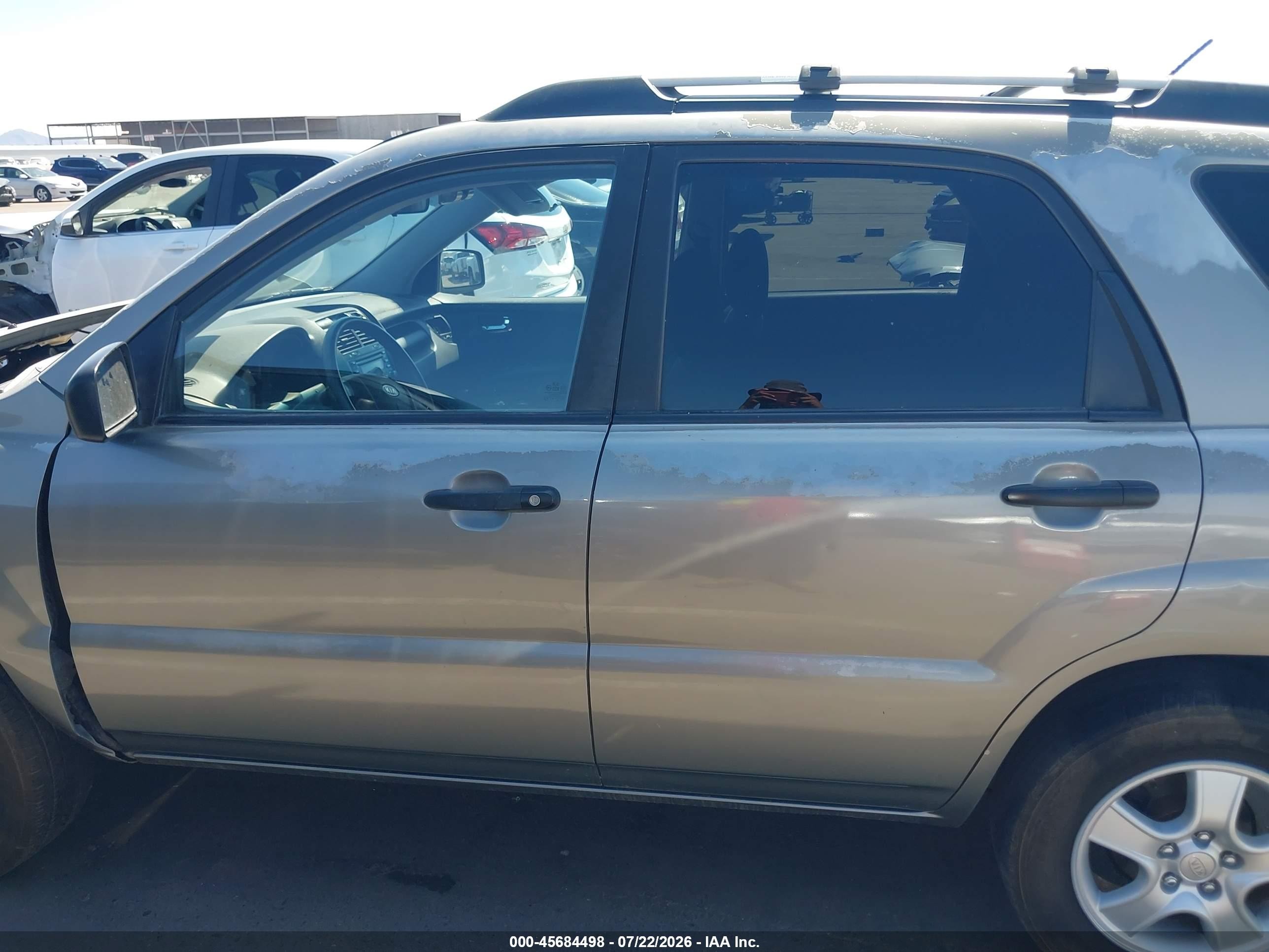 2008 Kia Sportage Lx Silver vin: KNDJF724887540646