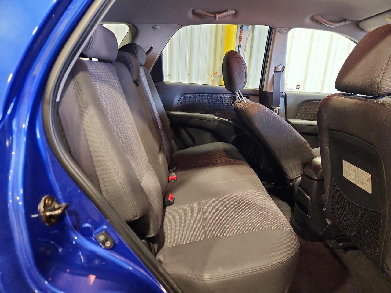 2005 Kia Sportage Lx Blue vin: KNDJF724X57048521