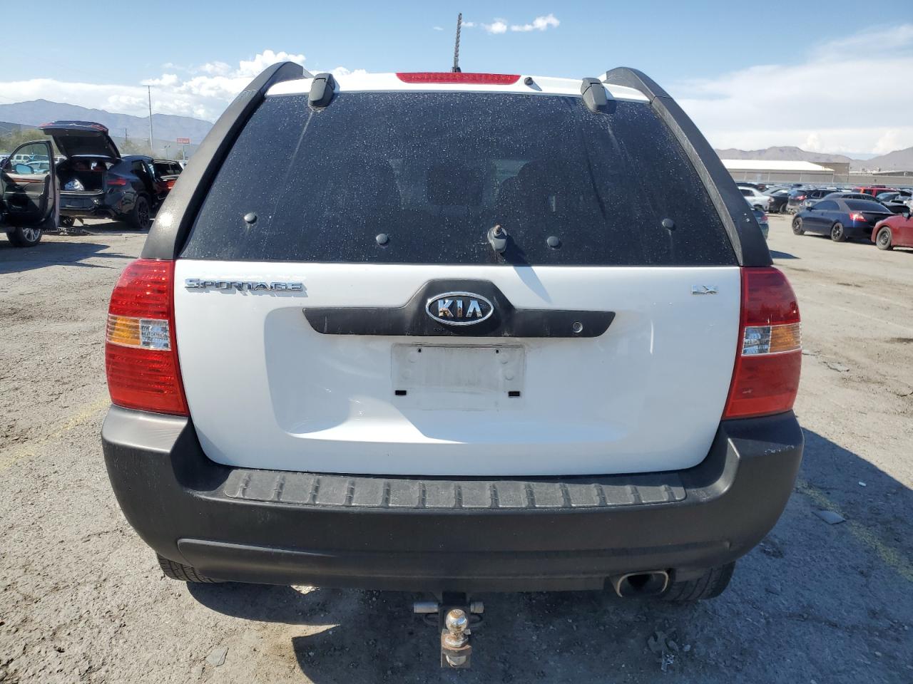 2006 Kia New Sportage Белый vin: KNDJF724X67161841