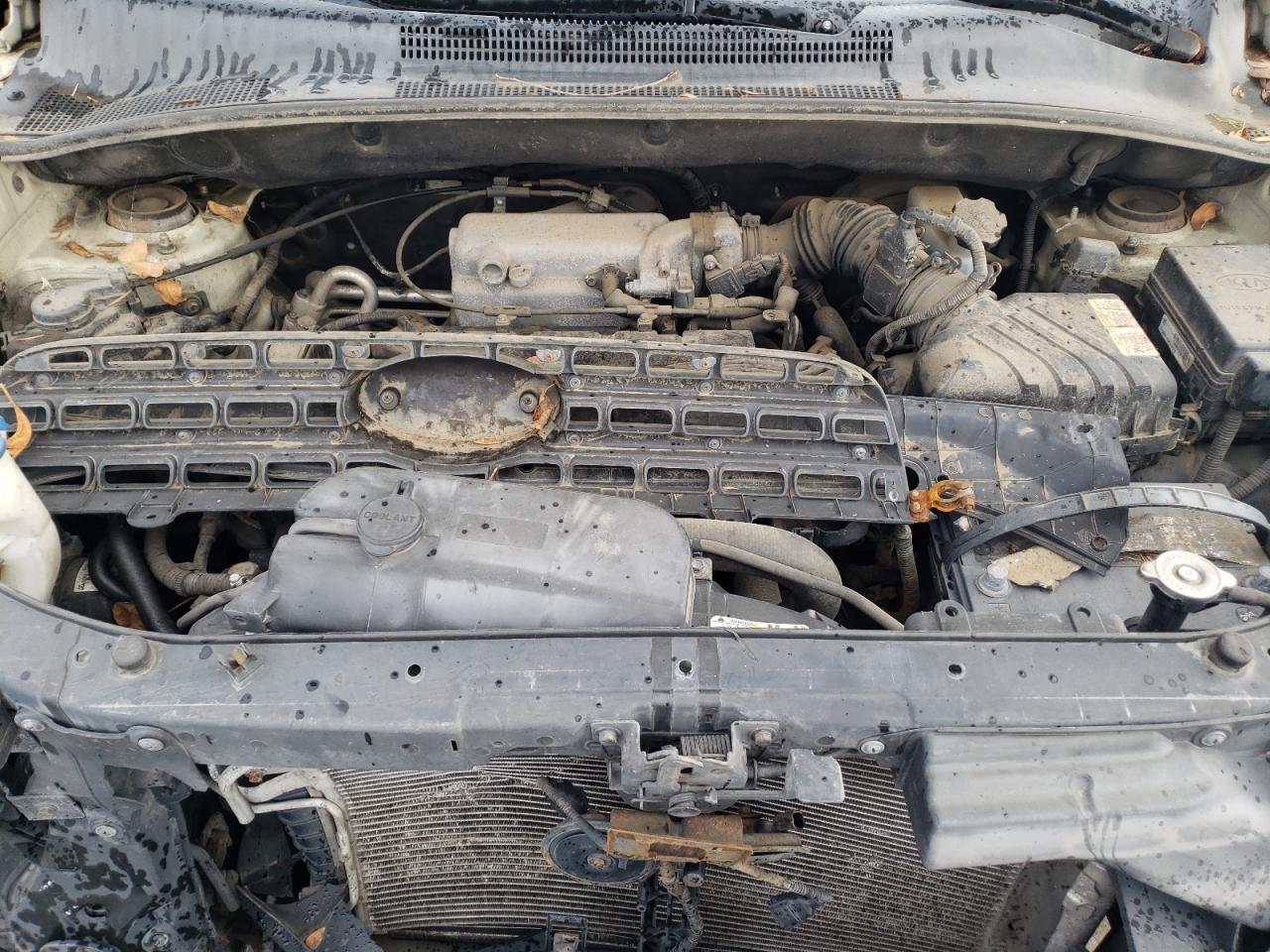 2006 Kia New Sportage Silver vin: KNDJF724X67284927