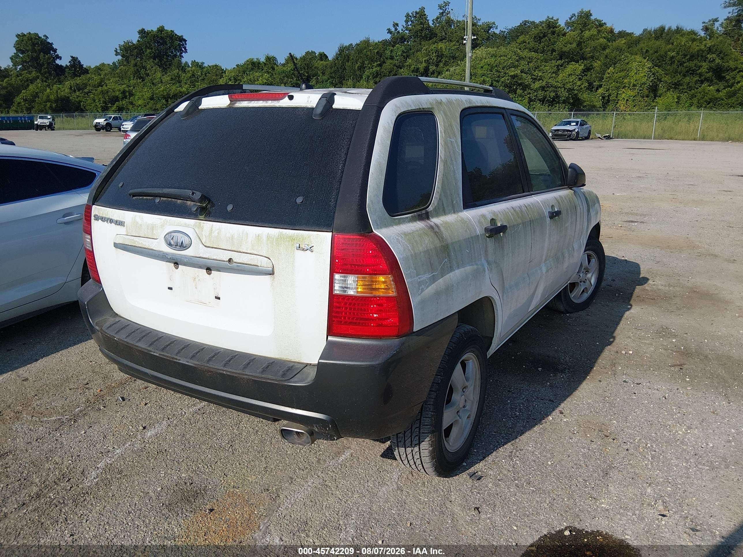 2007 Kia Sportage Lx White vin: KNDJF724X77333013