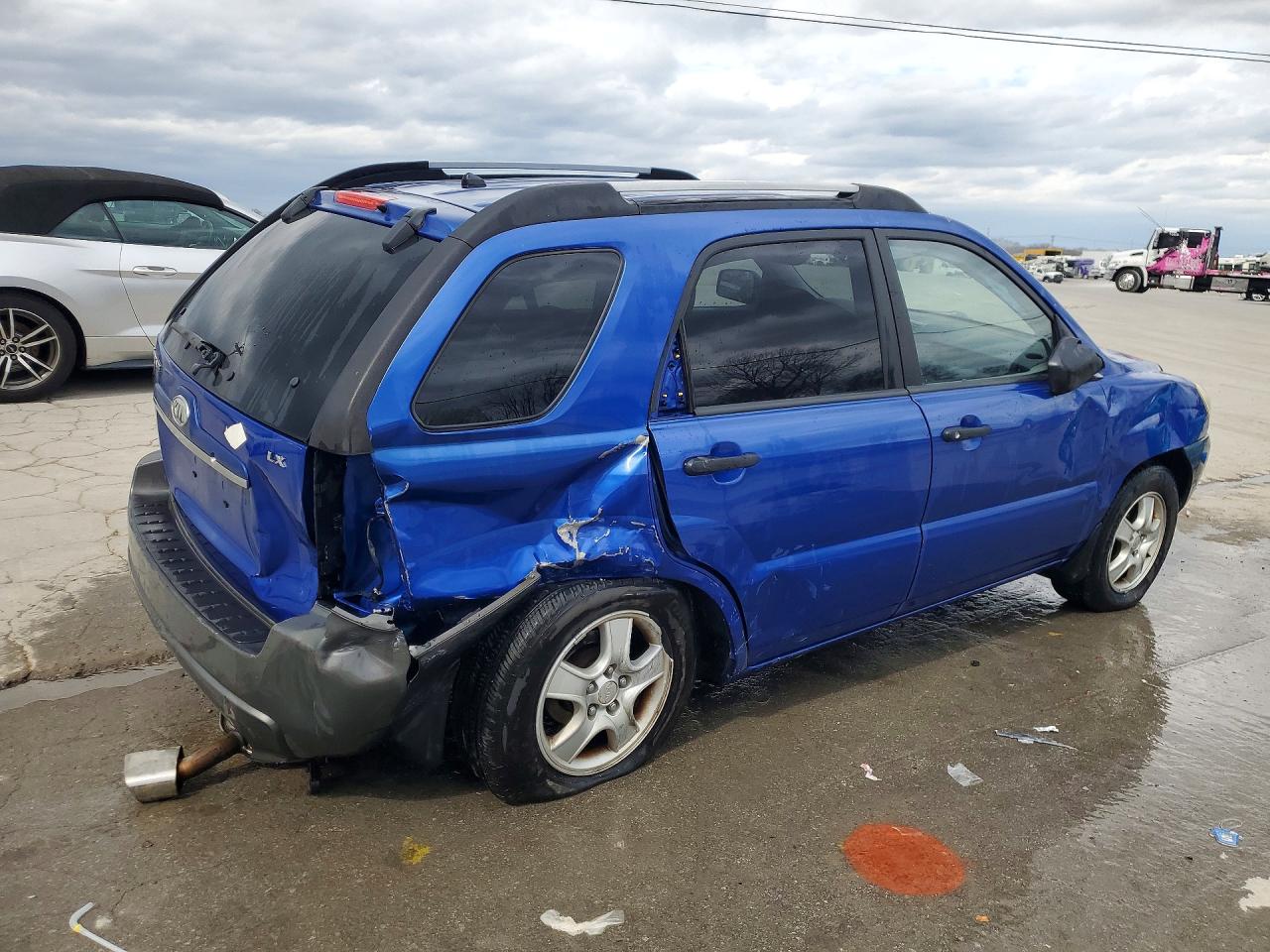 2007 Kia Sportage Lx Blue vin: KNDJF724X77427490