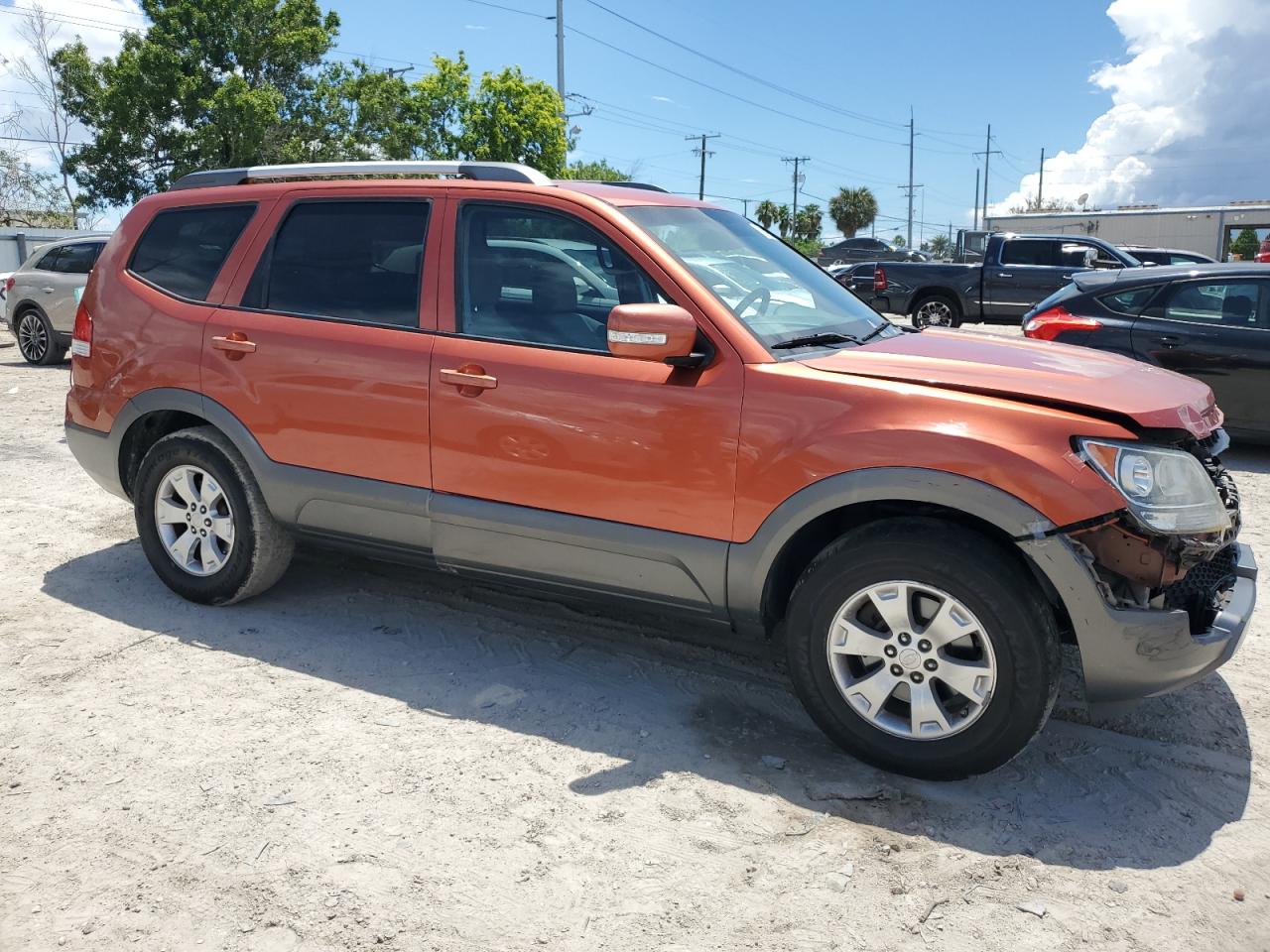 2009 Kia Borrego Lx Orange vin: KNDJH741395016444