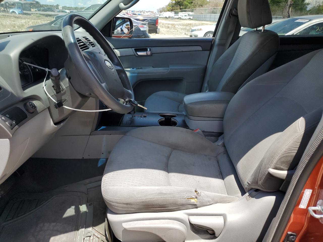 2009 Kia Borrego Lx Orange vin: KNDJH741395016444