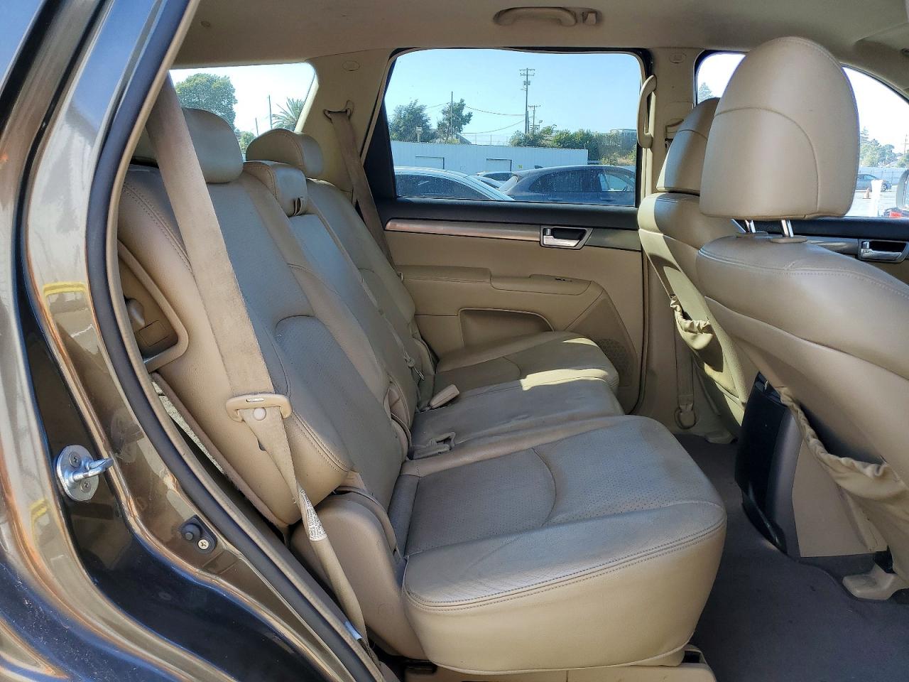 2009 Kia Borrego Lx Brown vin: KNDJJ741095037708