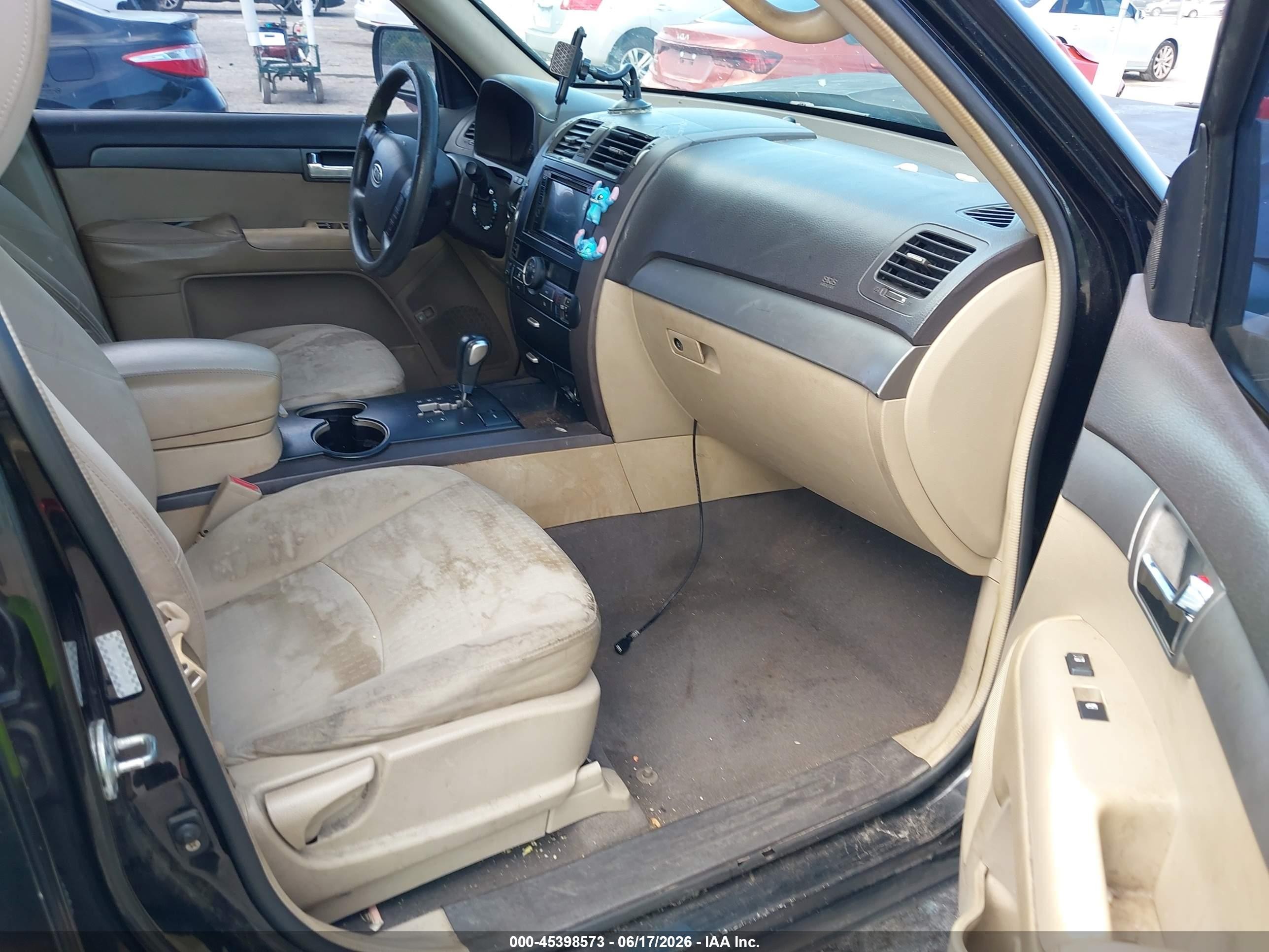 2009 Kia Borrego Lx Black vin: KNDJJ741X95032595