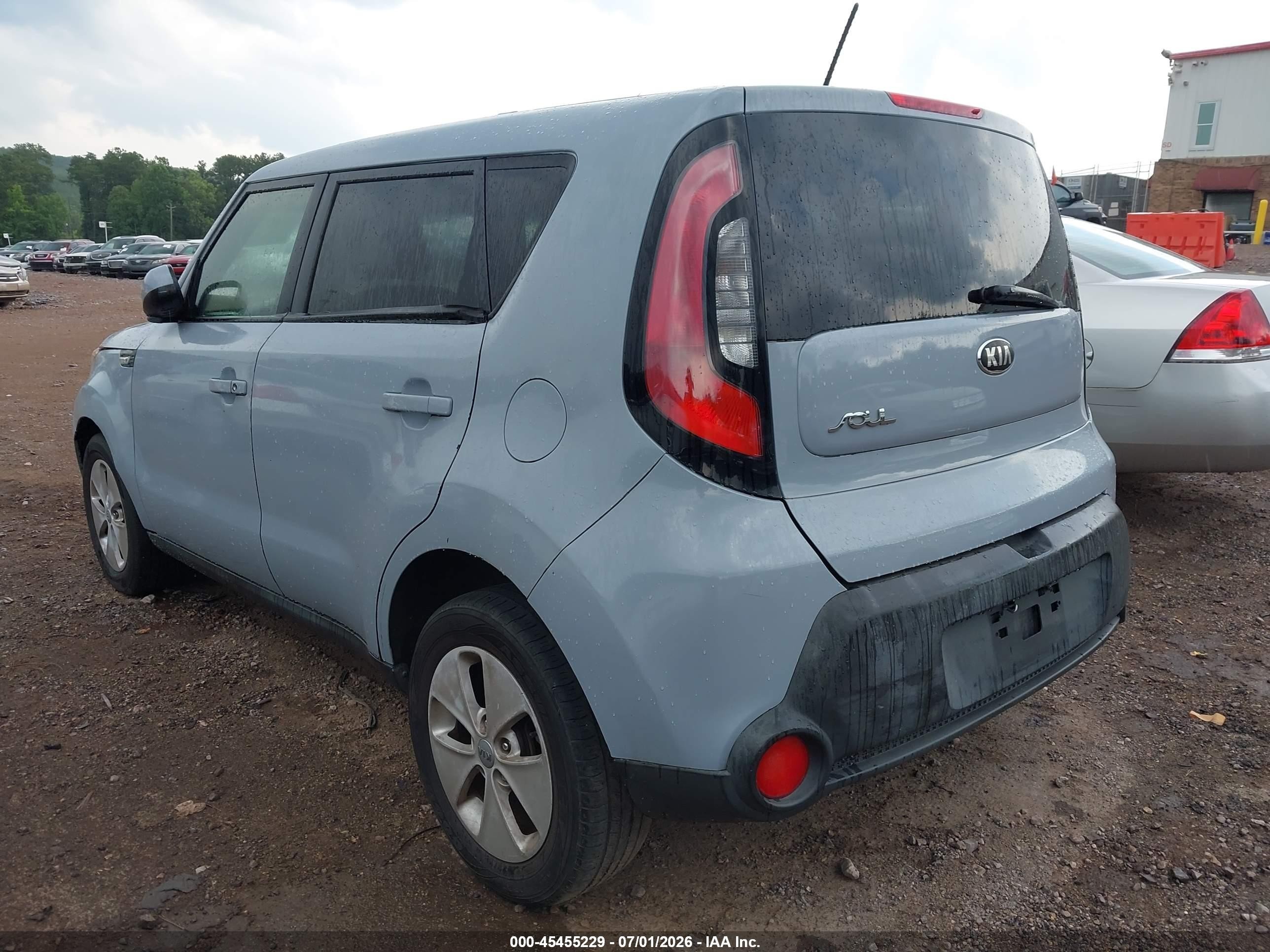 2014 Kia Soul   Light Blue vin: KNDJN2A20E7001584