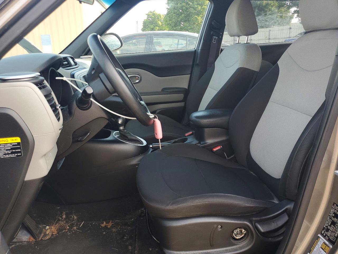 2014 Kia Soul Base Серый vin: KNDJN2A20E7004629