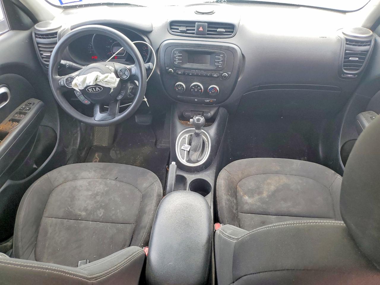 2014 Kia Soul Base White vin: KNDJN2A20E7010673