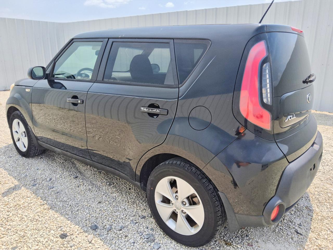 2014 Kia Soul Base Черный vin: KNDJN2A20E7717904