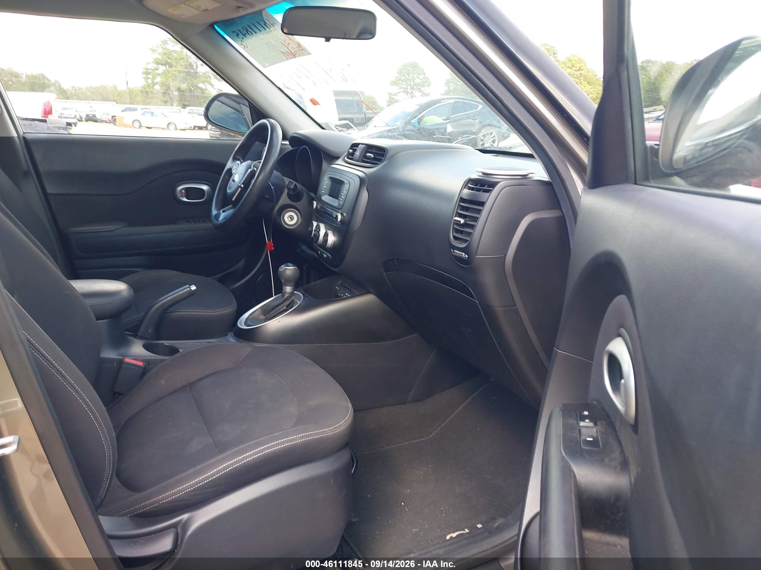 2015 Kia Soul   Серый vin: KNDJN2A20F7113691