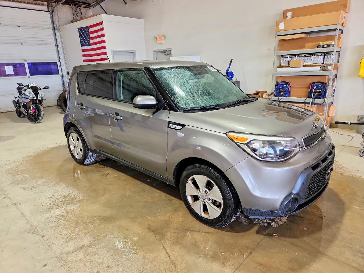 2015 Kia Soul Base Beige vin: KNDJN2A20F7126599
