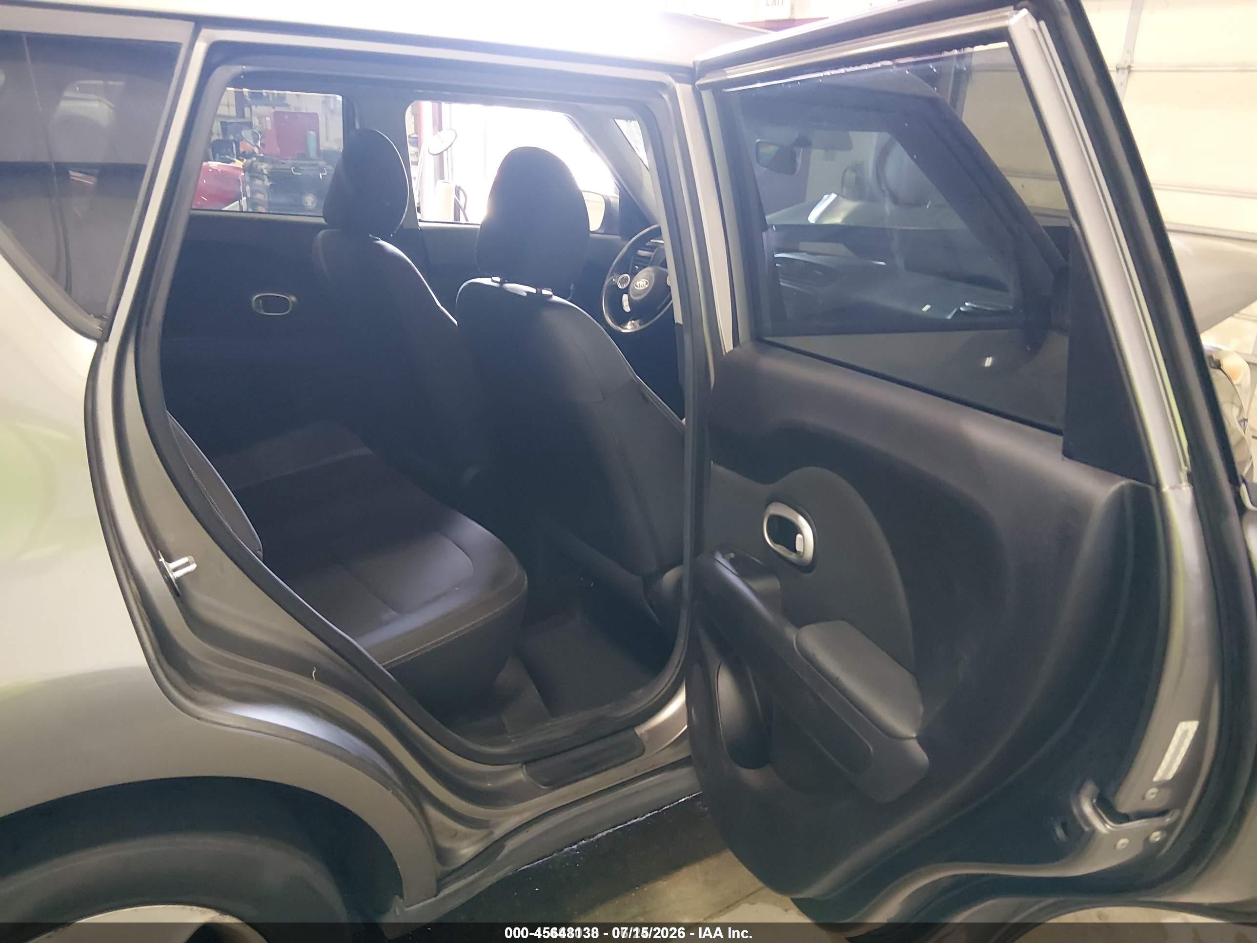 2015 Kia Soul   Gray vin: KNDJN2A20F7155679
