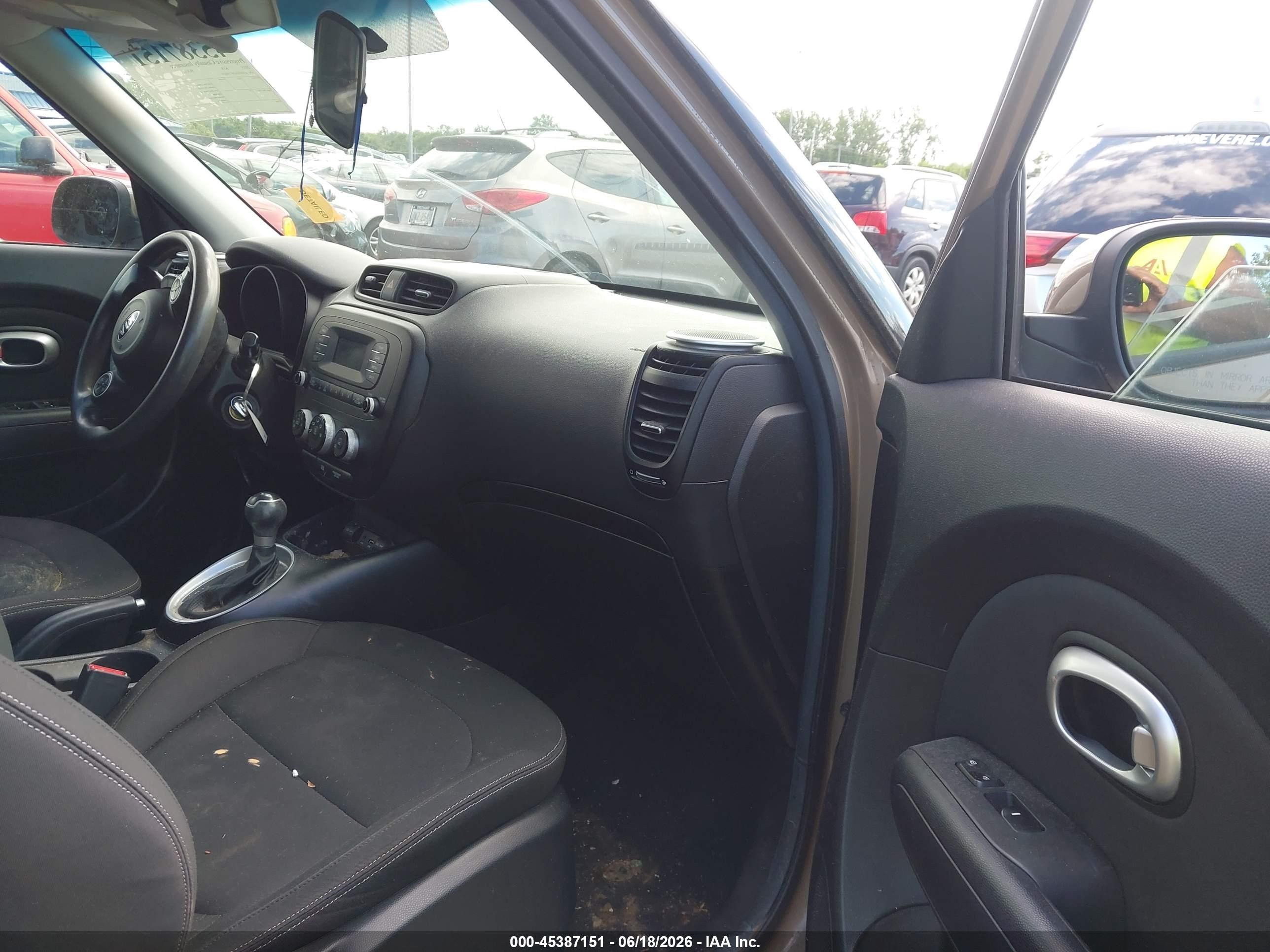 2015 Kia Soul   Brown vin: KNDJN2A20F7168335